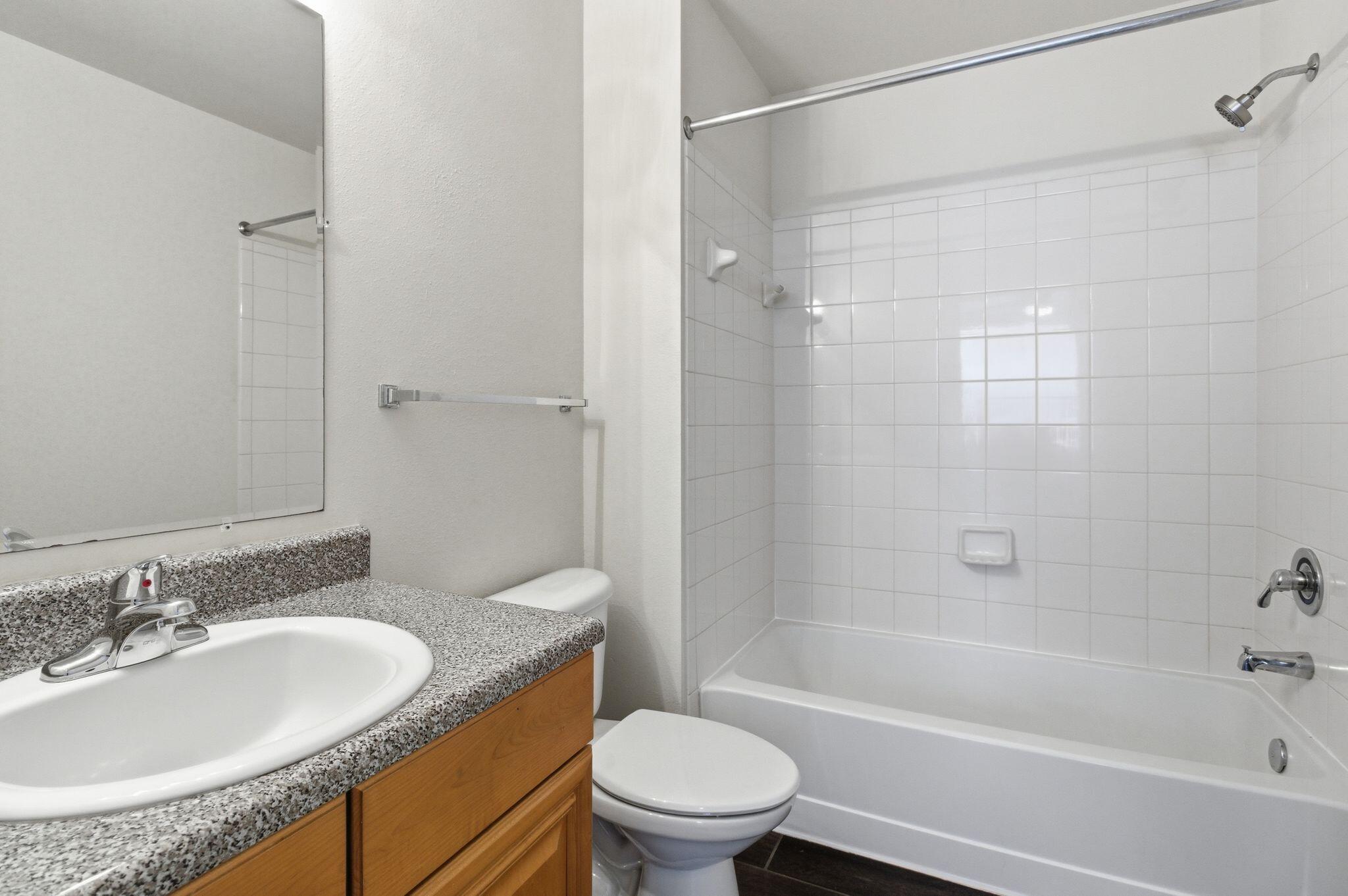 EAGLES LANDING S/D - Residential Lease