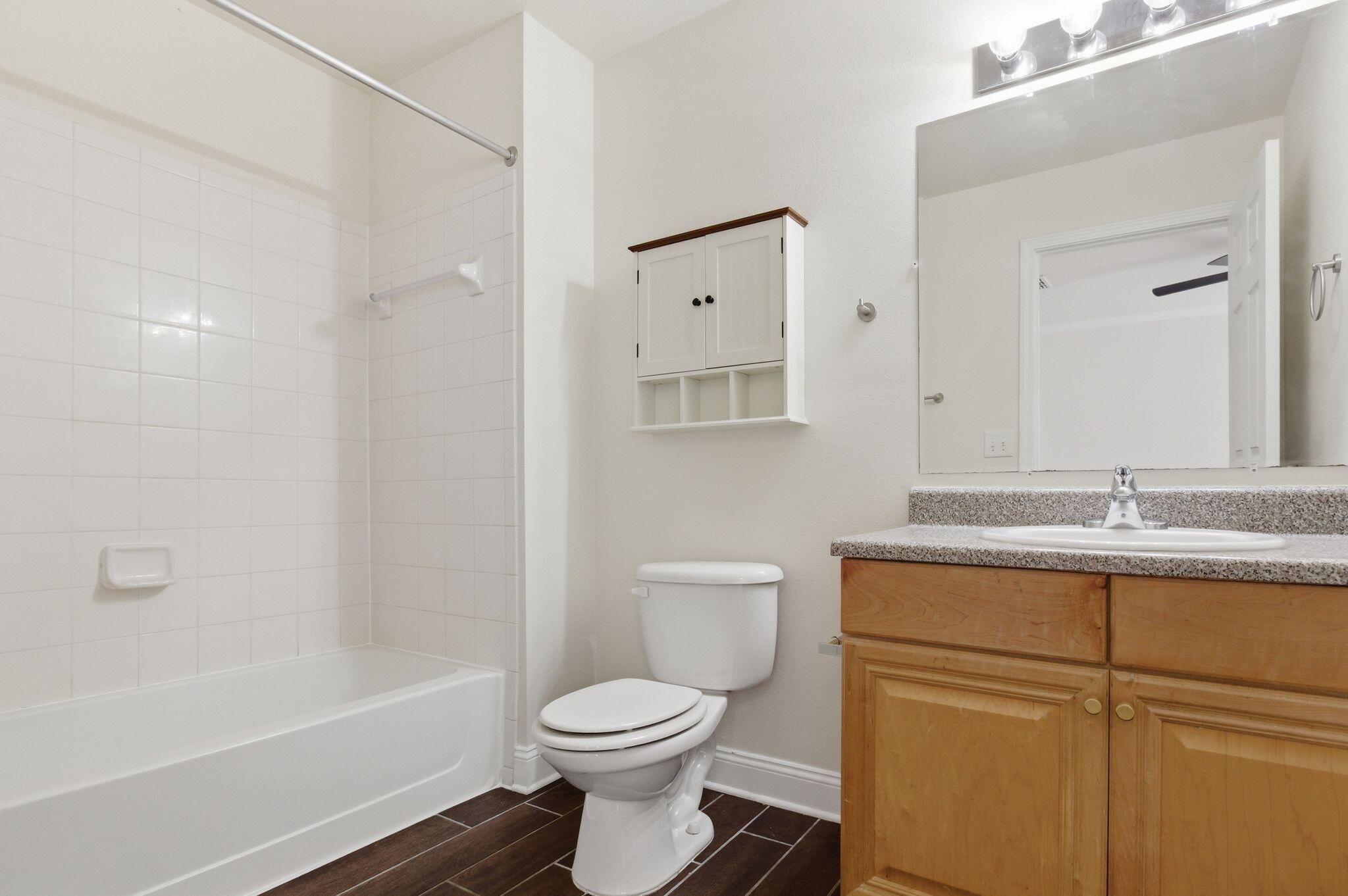 EAGLES LANDING S/D - Residential Lease