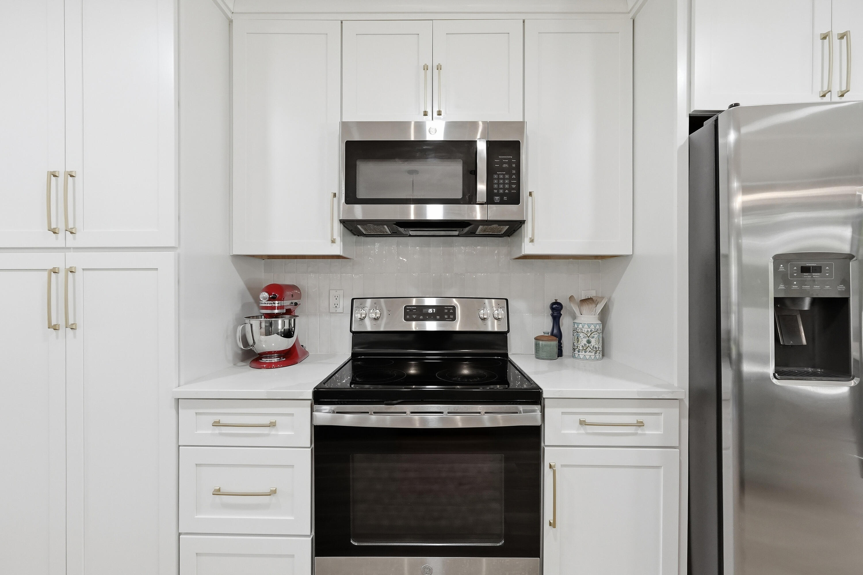 LAKE LORRAINE EST - Residential