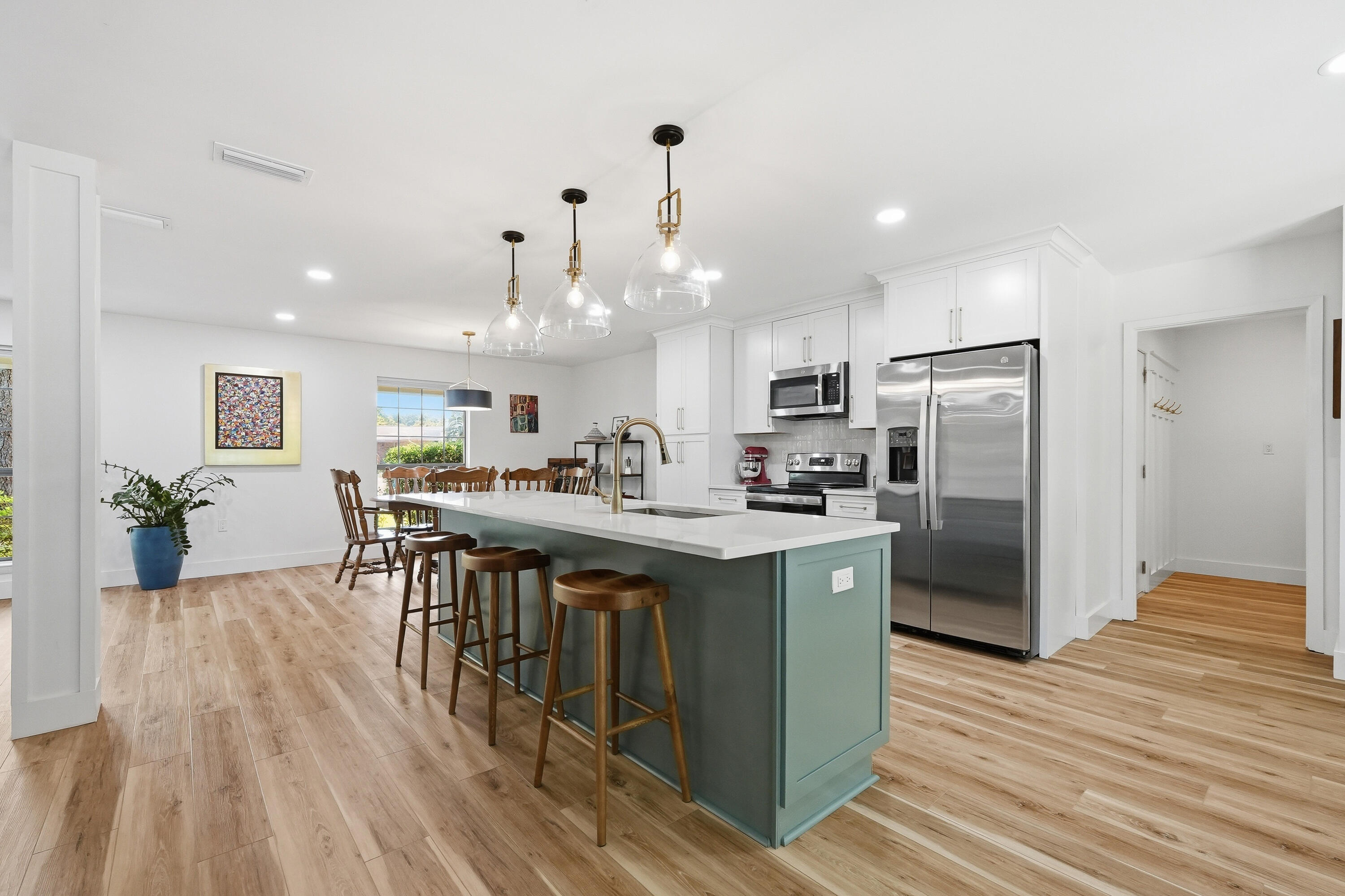 LAKE LORRAINE EST - Residential