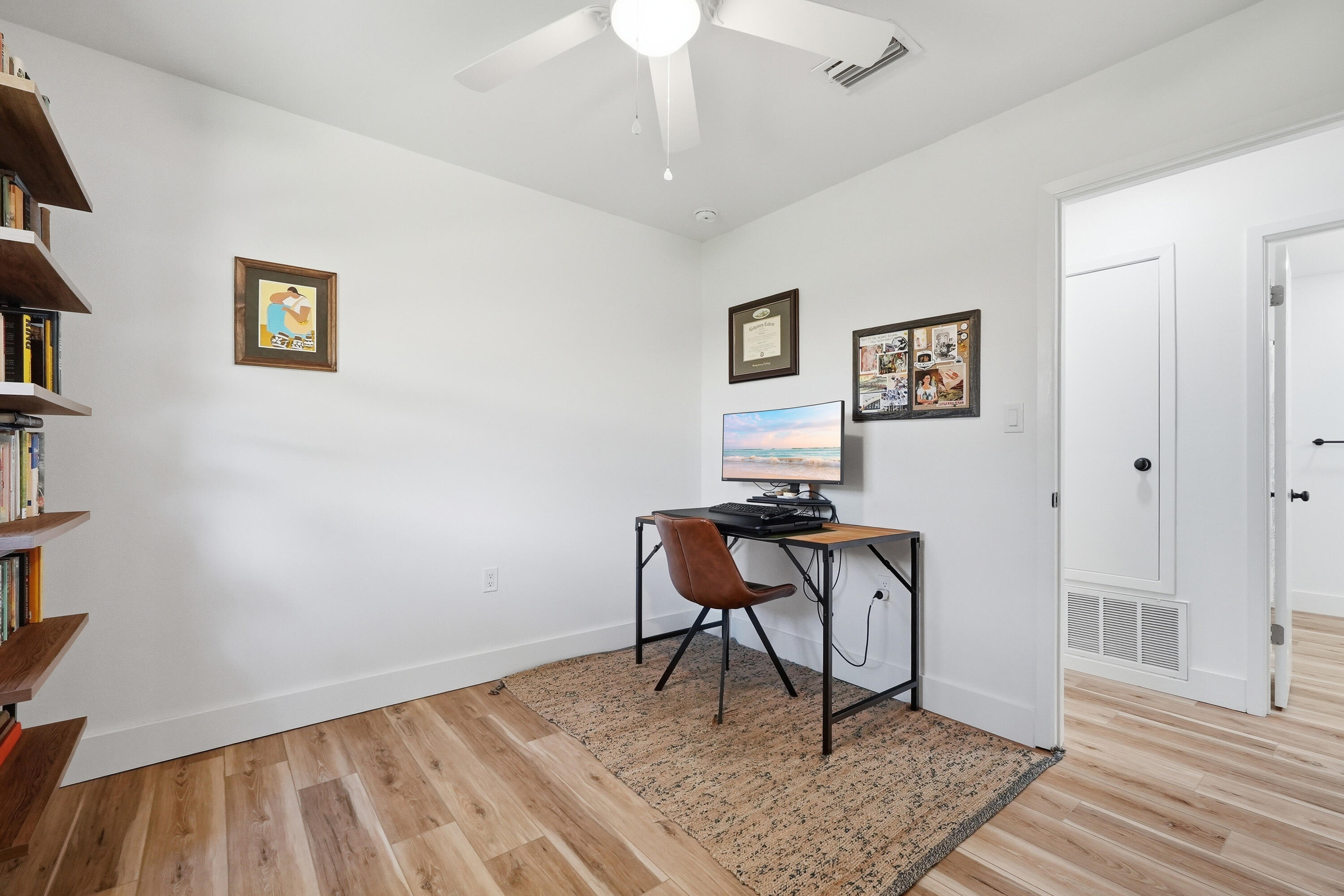 LAKE LORRAINE EST - Residential