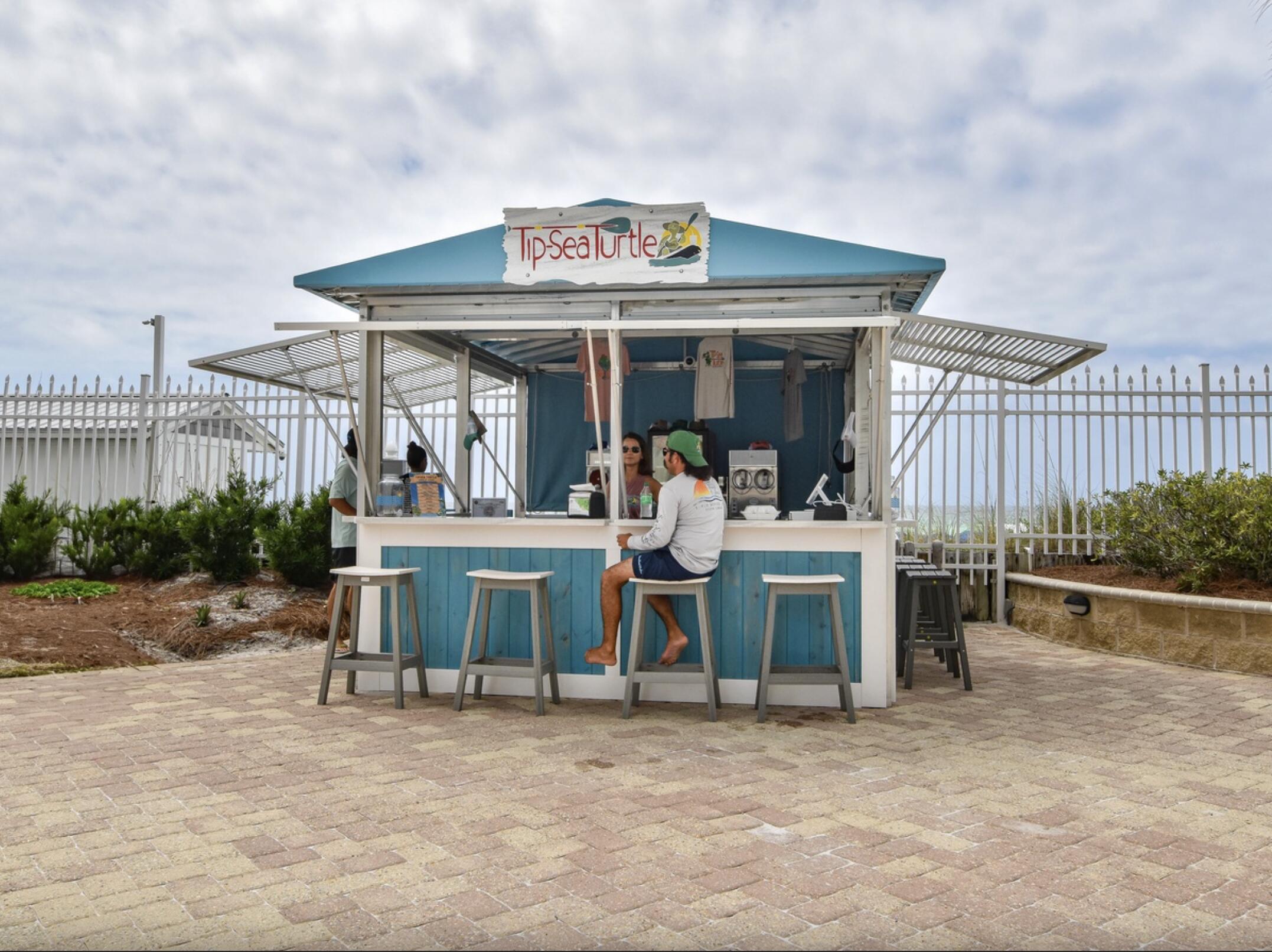 SILVER BEACH TOWERS - Residential