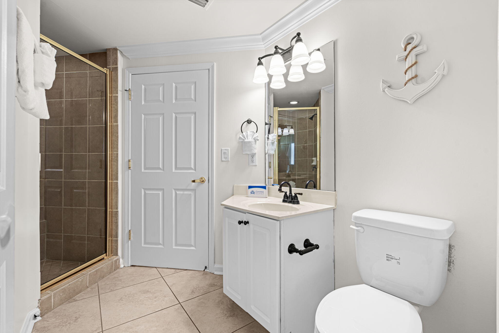 SILVER BEACH TOWERS - Residential