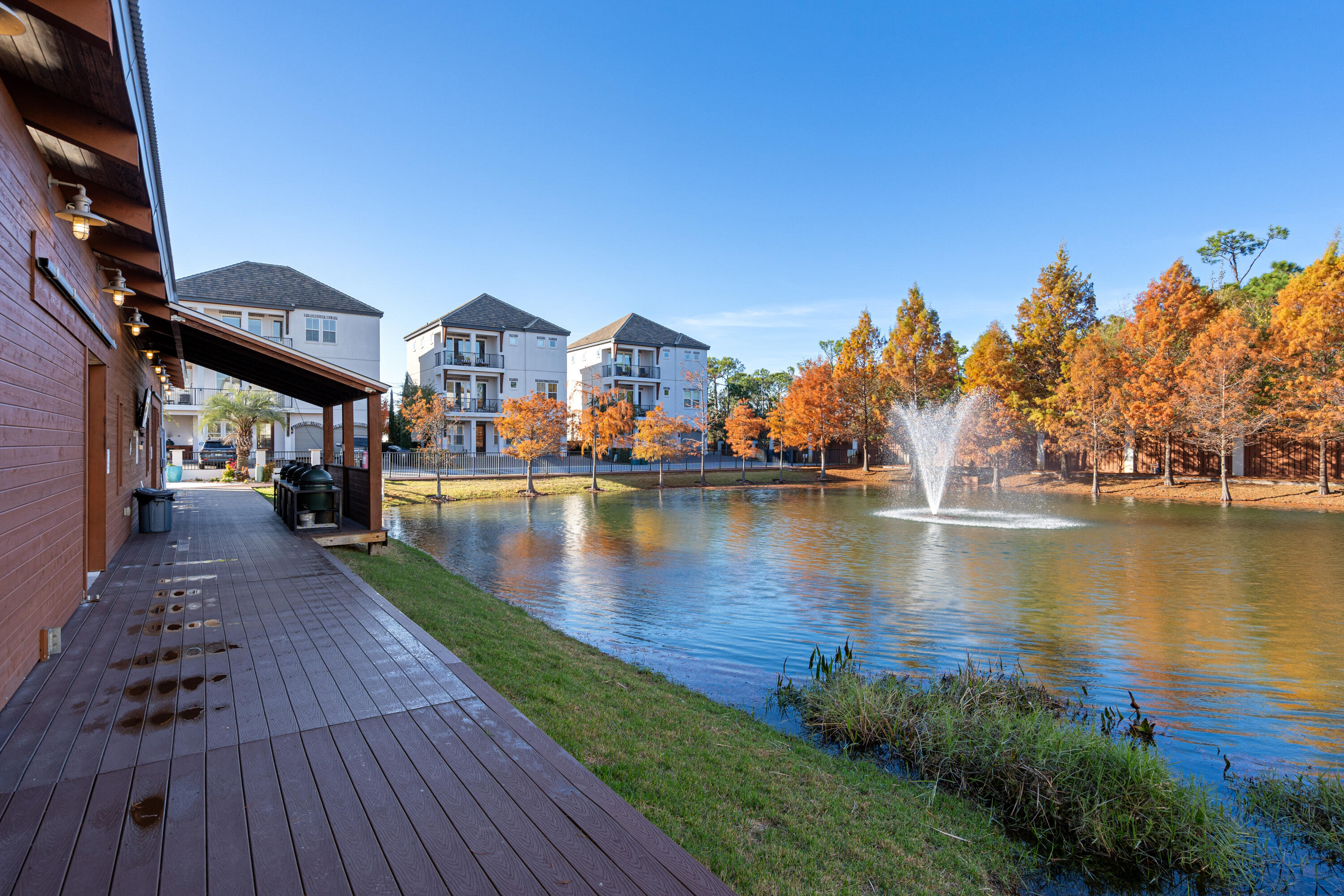 The Retreat at Miramar - Residential