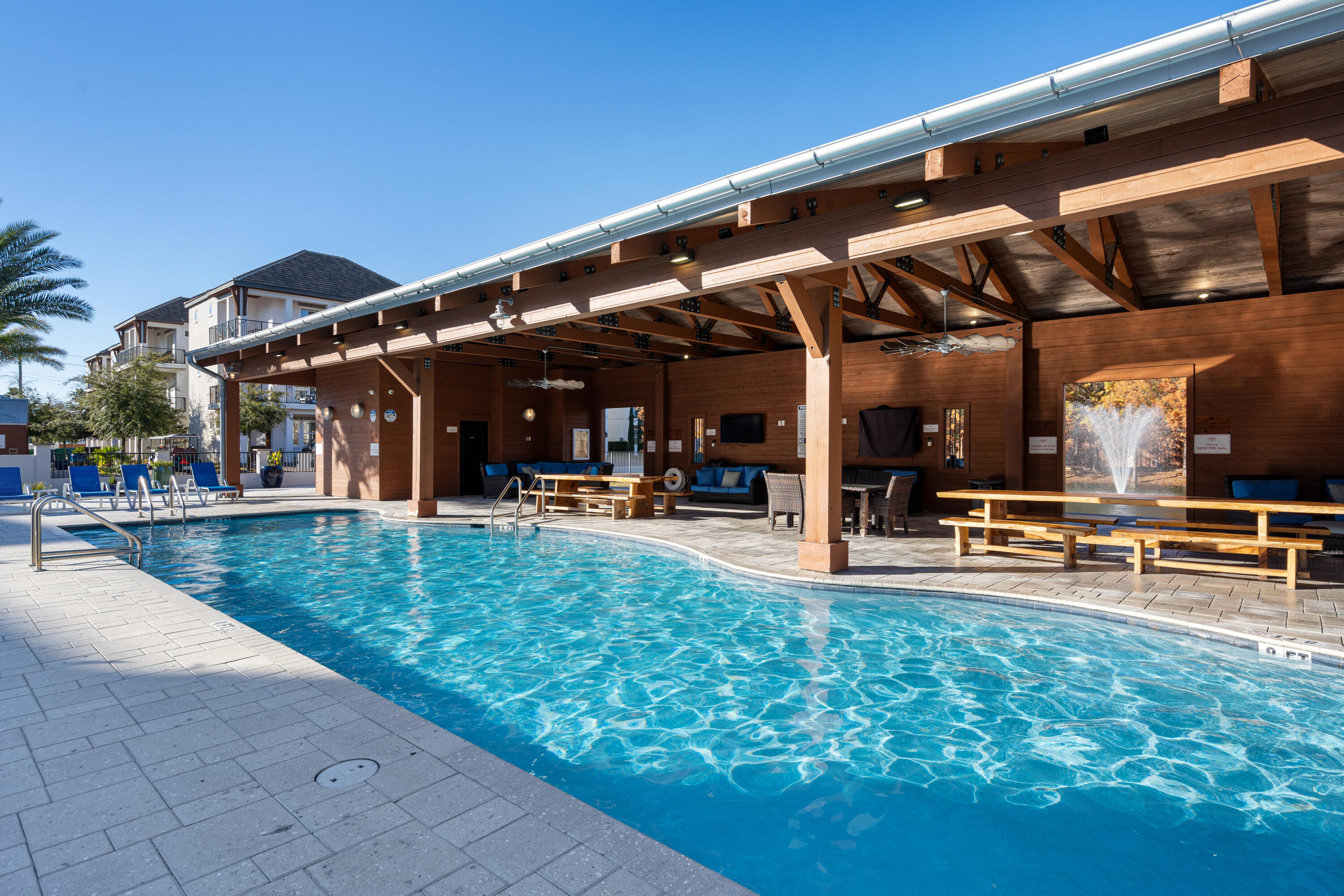 The Retreat at Miramar - Residential