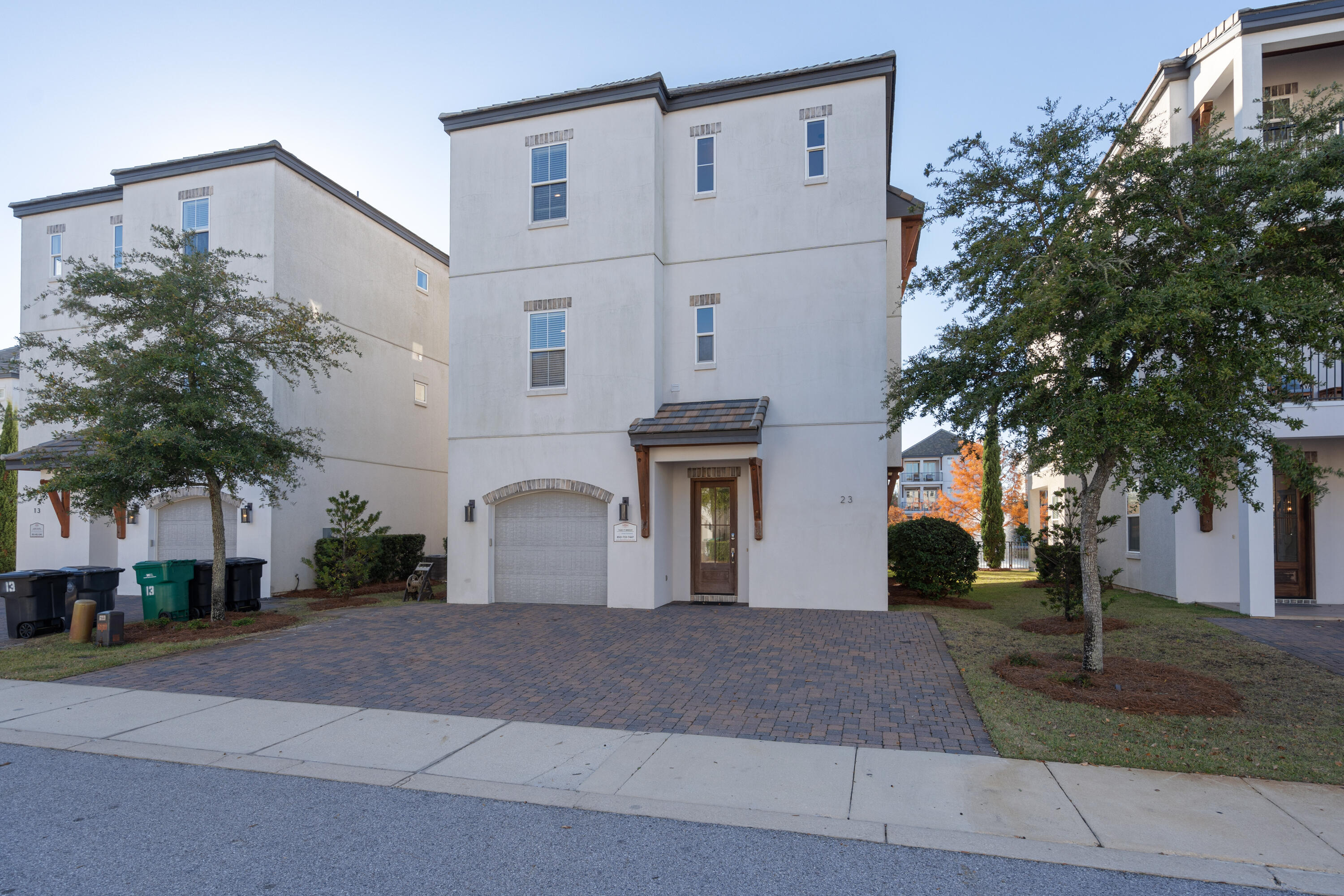 The Retreat at Miramar - Residential