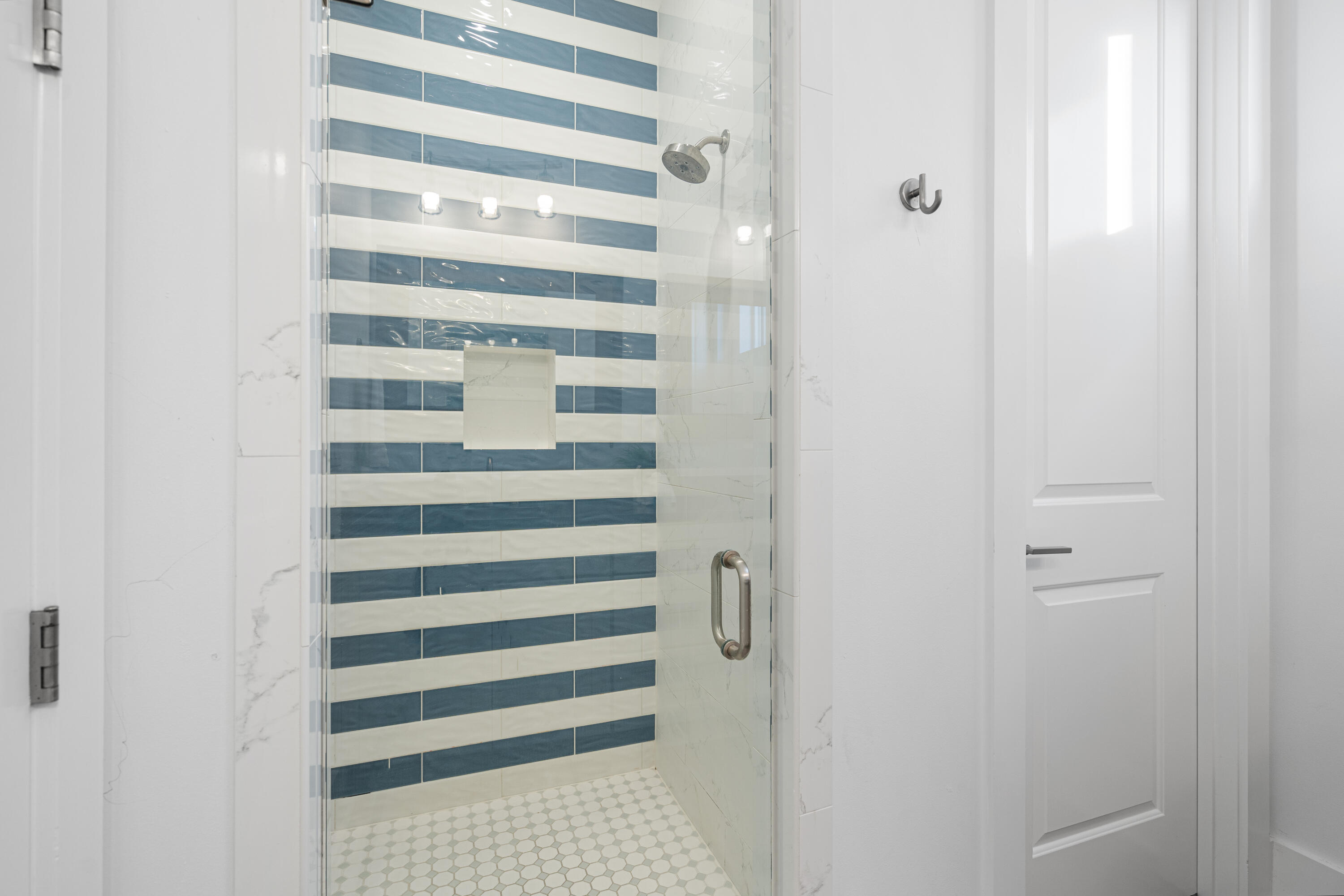 The Retreat at Miramar - Residential