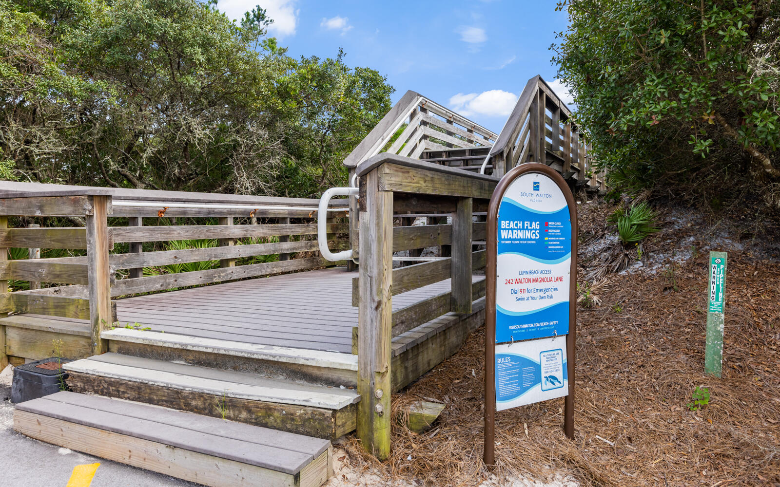 SHORELINE T/H - Residential