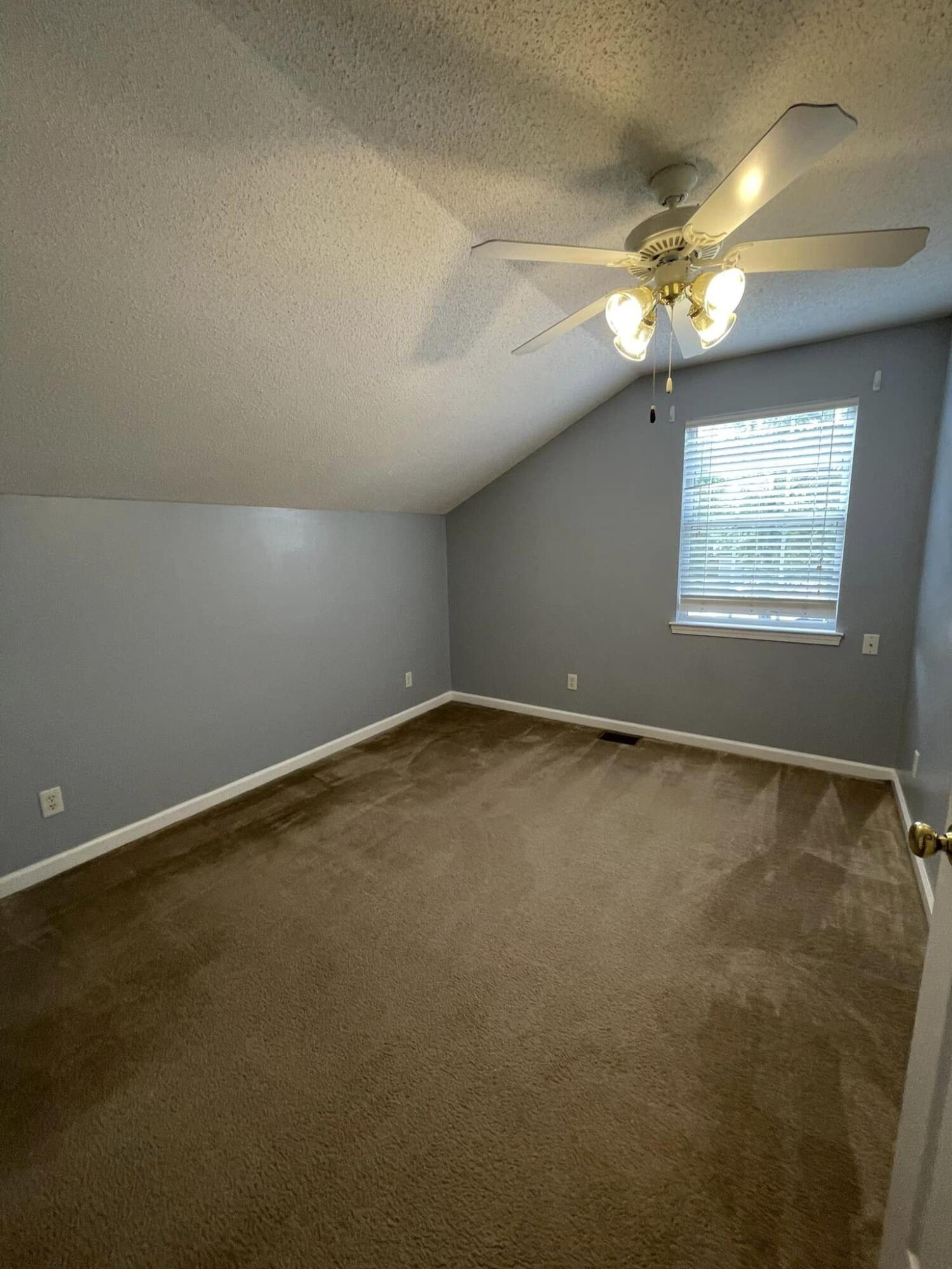 TIMBER WIND - Residential Lease