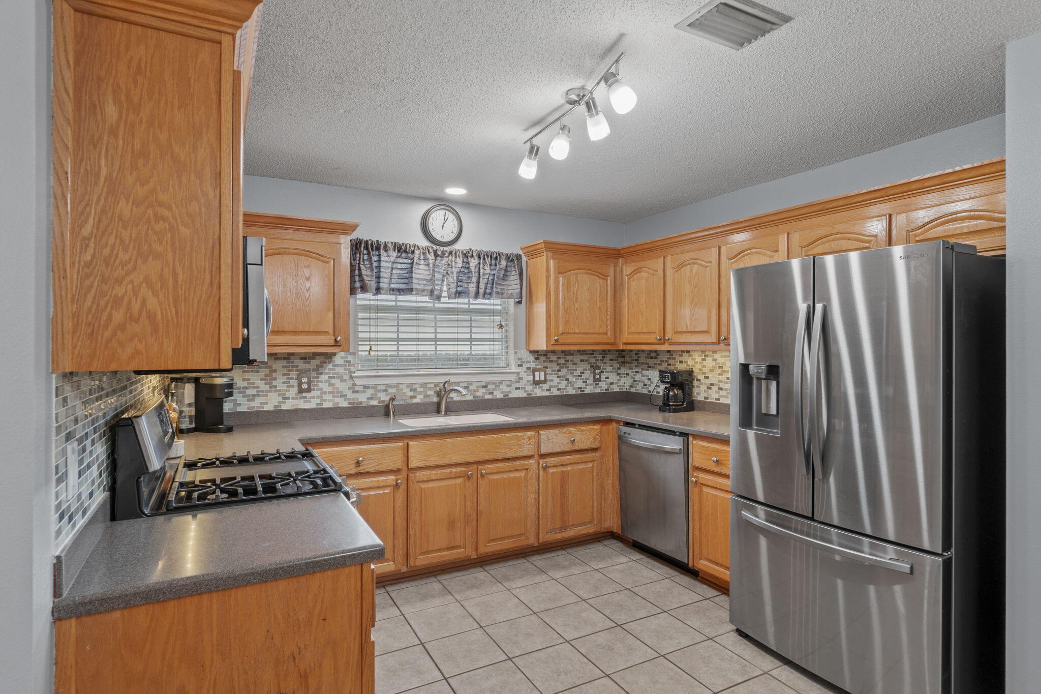 HOLLEY BY THE SEA, 2ND CORR. & AMMEN. - Residential