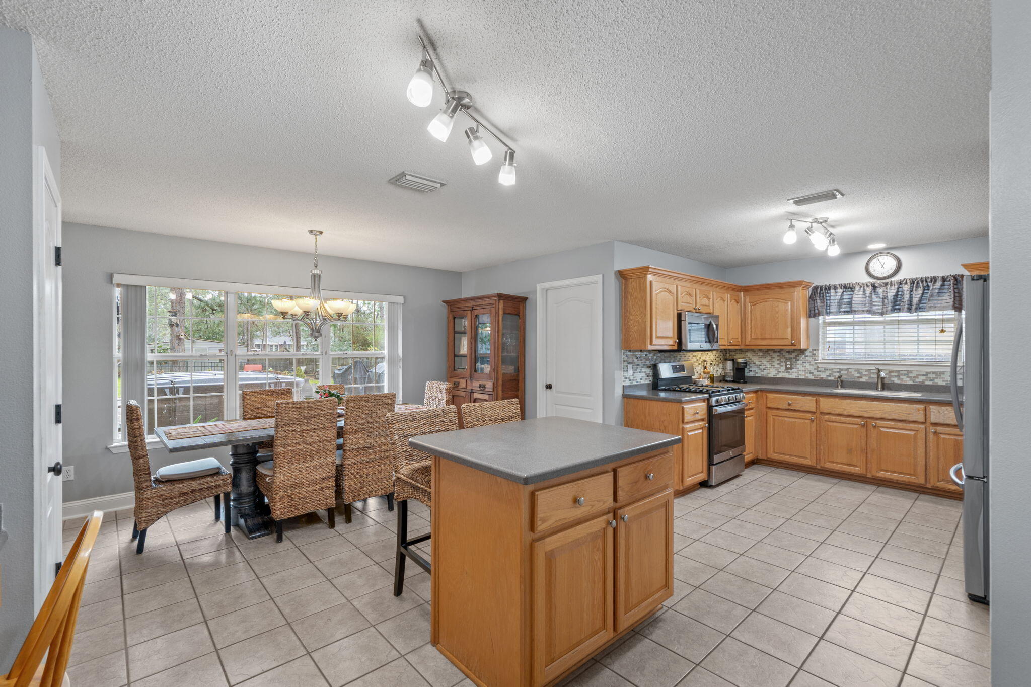 HOLLEY BY THE SEA, 2ND CORR. & AMMEN. - Residential