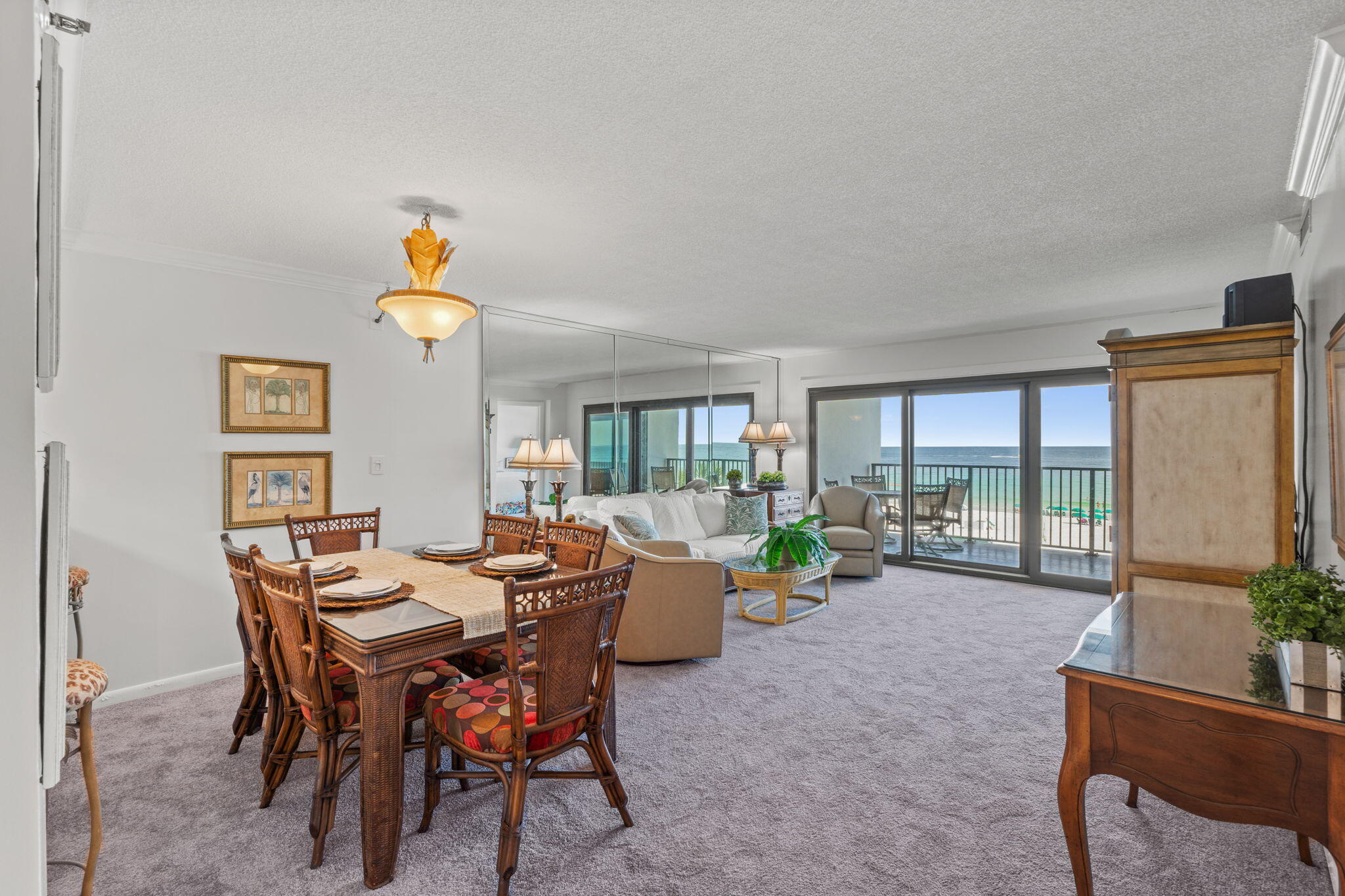 EMERALD TOWERS UNIT 405 - Residential