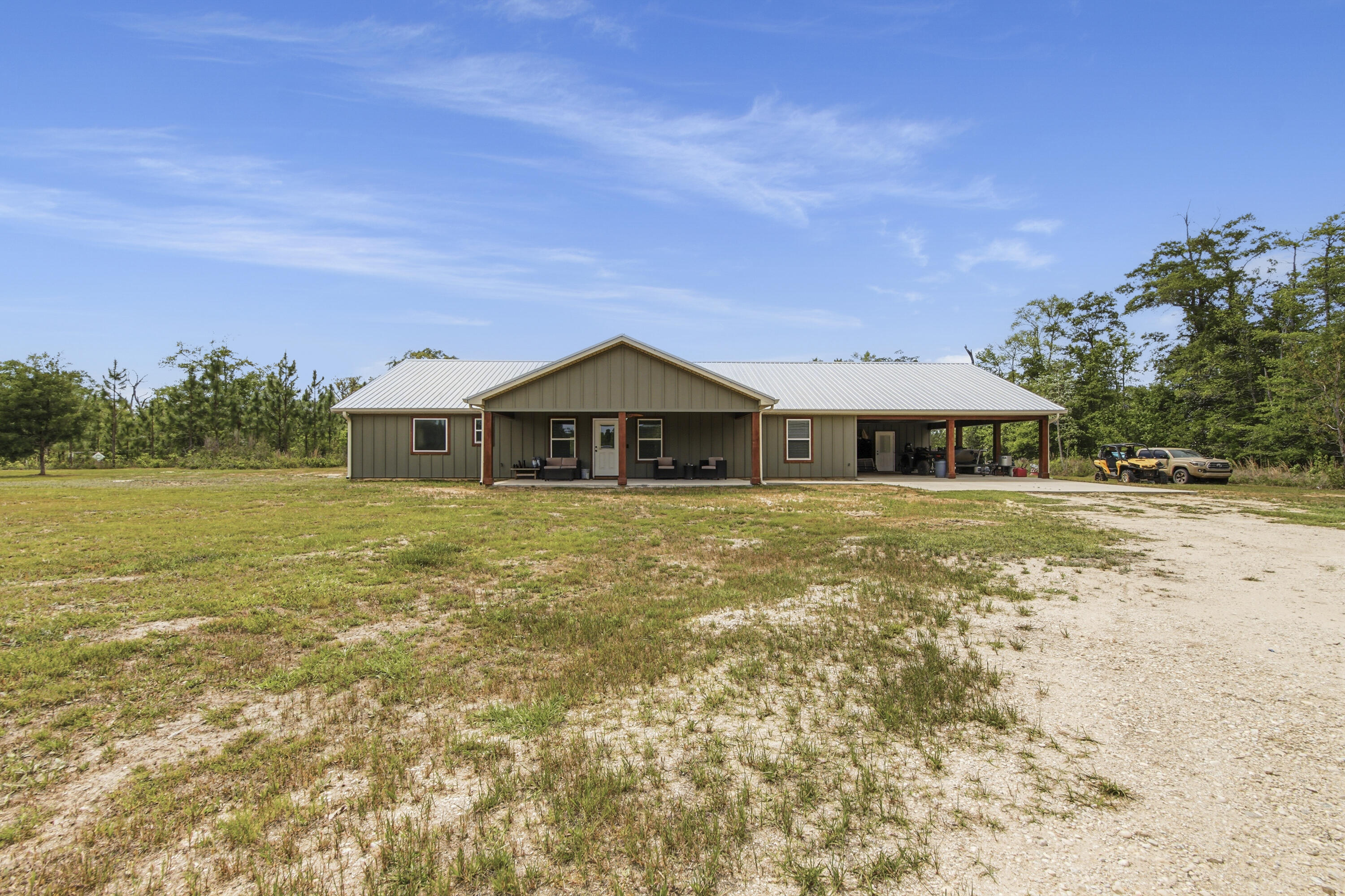 METES & BOUNDS - Residential