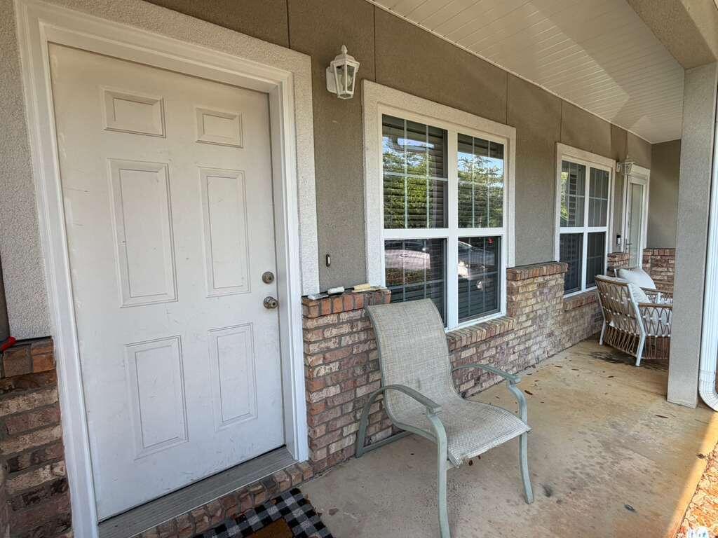 MERIDIAN SQUARE TOWNHOMES - Residential Lease