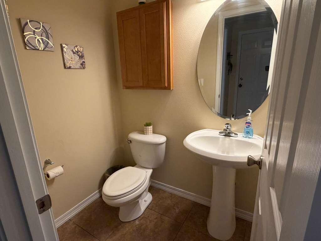 MERIDIAN SQUARE TOWNHOMES - Residential Lease