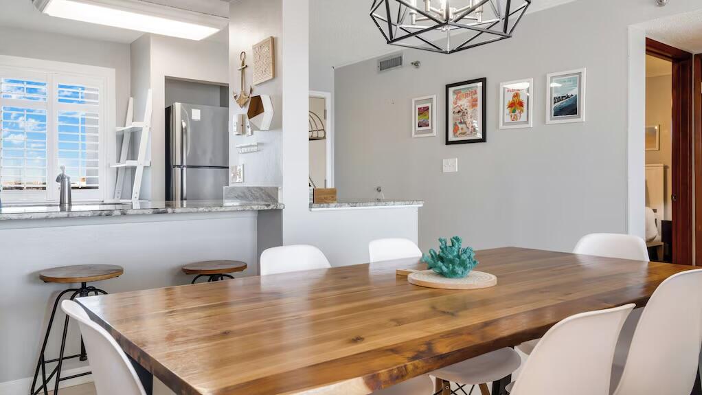 Islander unit 618 - Residential