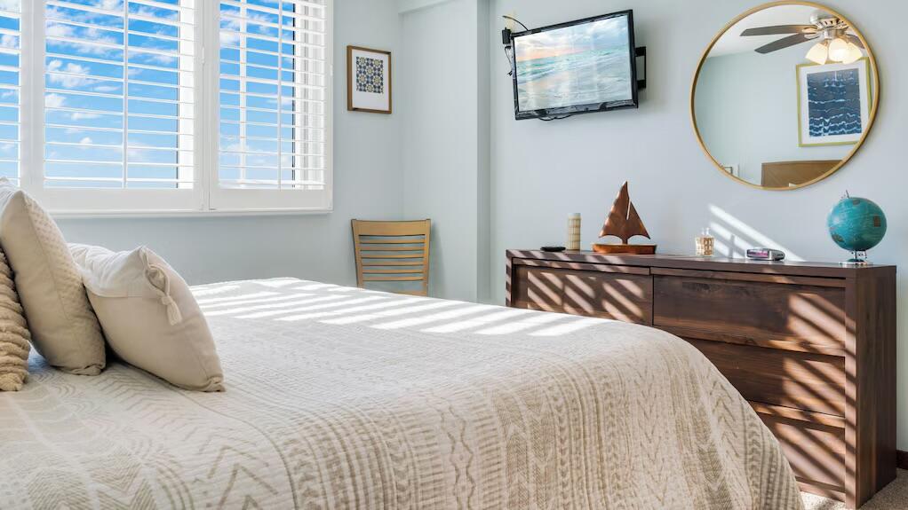 Islander unit 618 - Residential