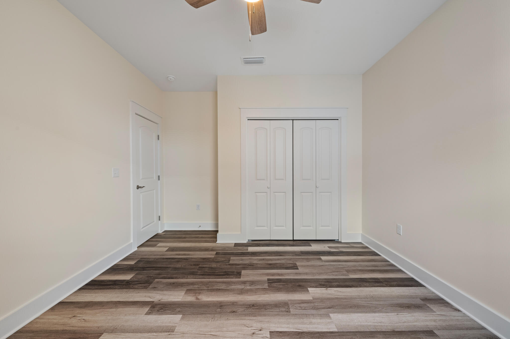 TOWN OF SANTA ROSA - Residential