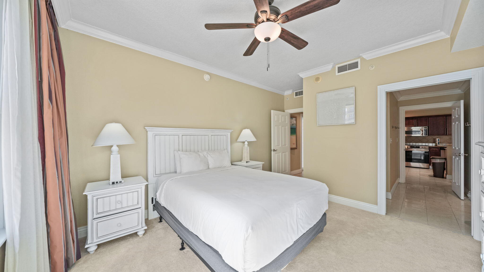 EMERALD GRANDE - Residential