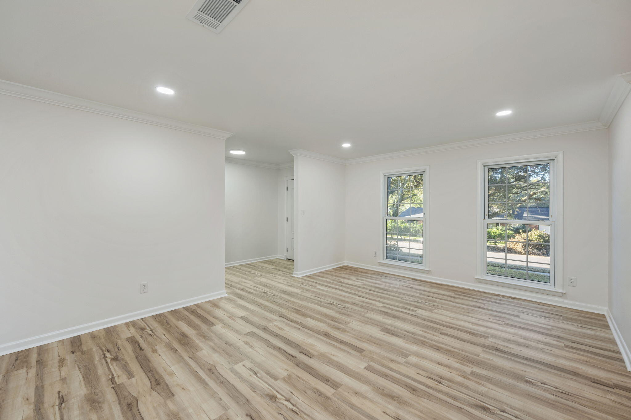 21 NW Linwood Road