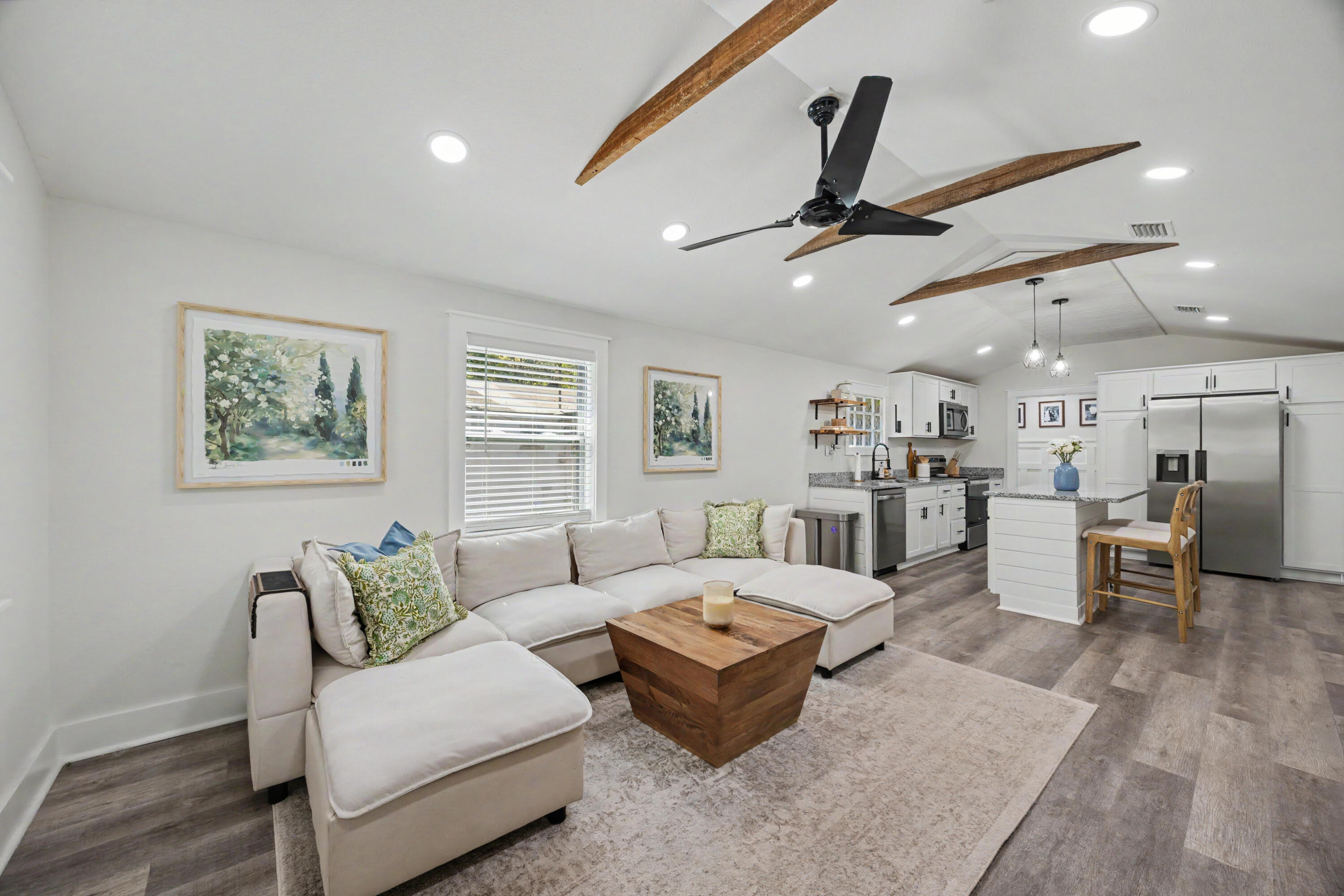 CRESTVIEW - Residential