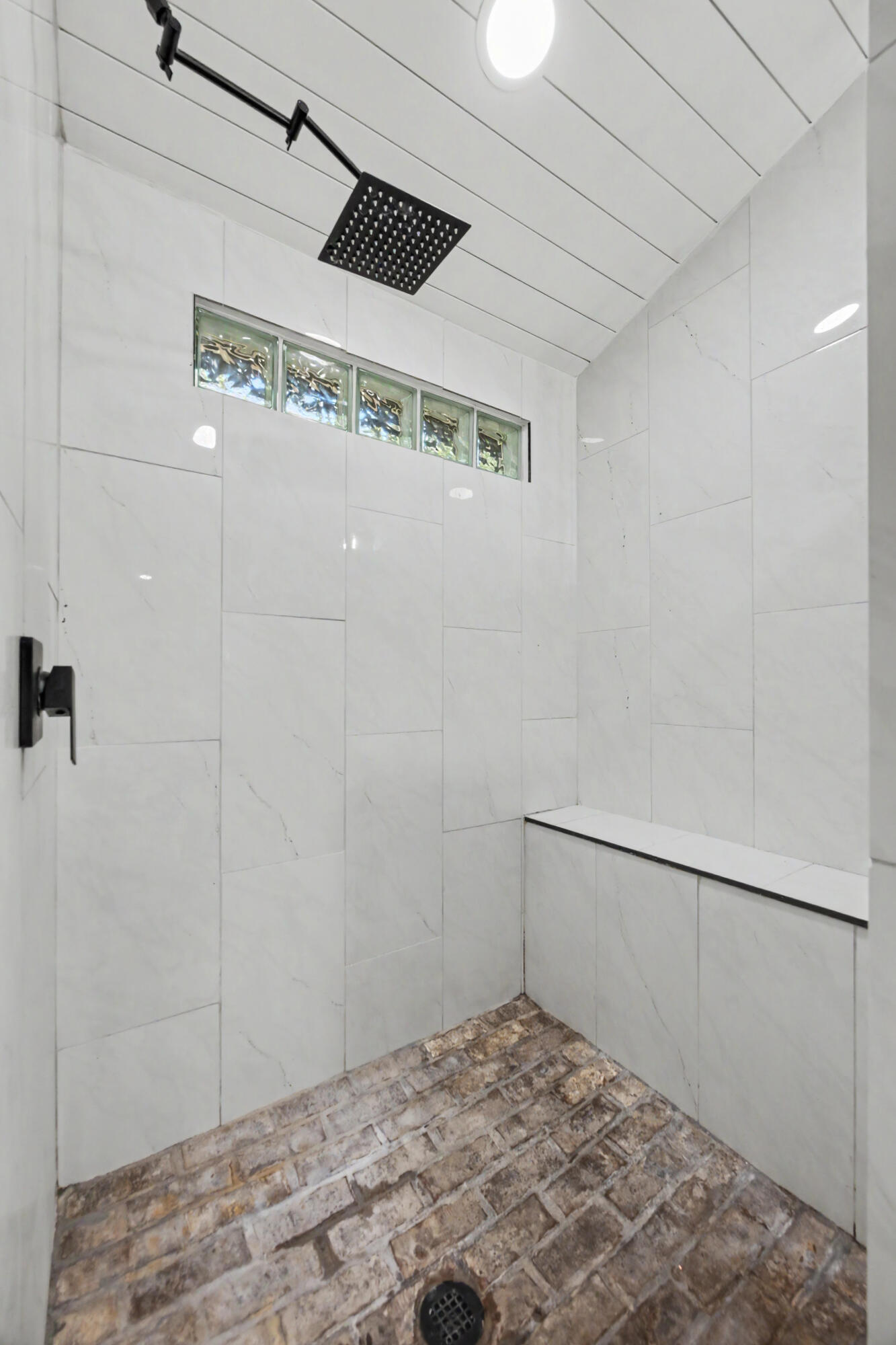 CRESTVIEW - Residential