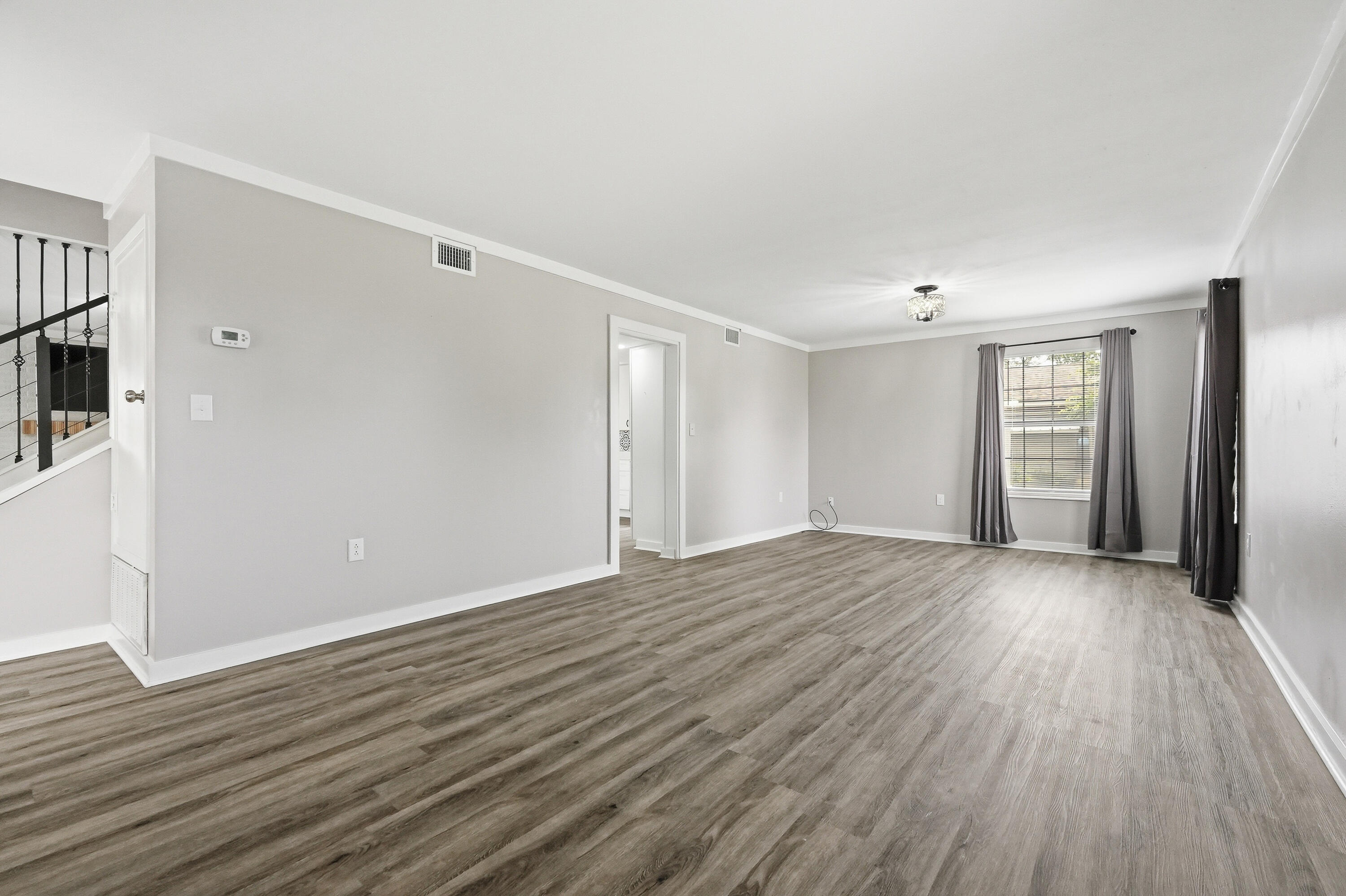 LAKE LORRAINE ESTATES - Residential