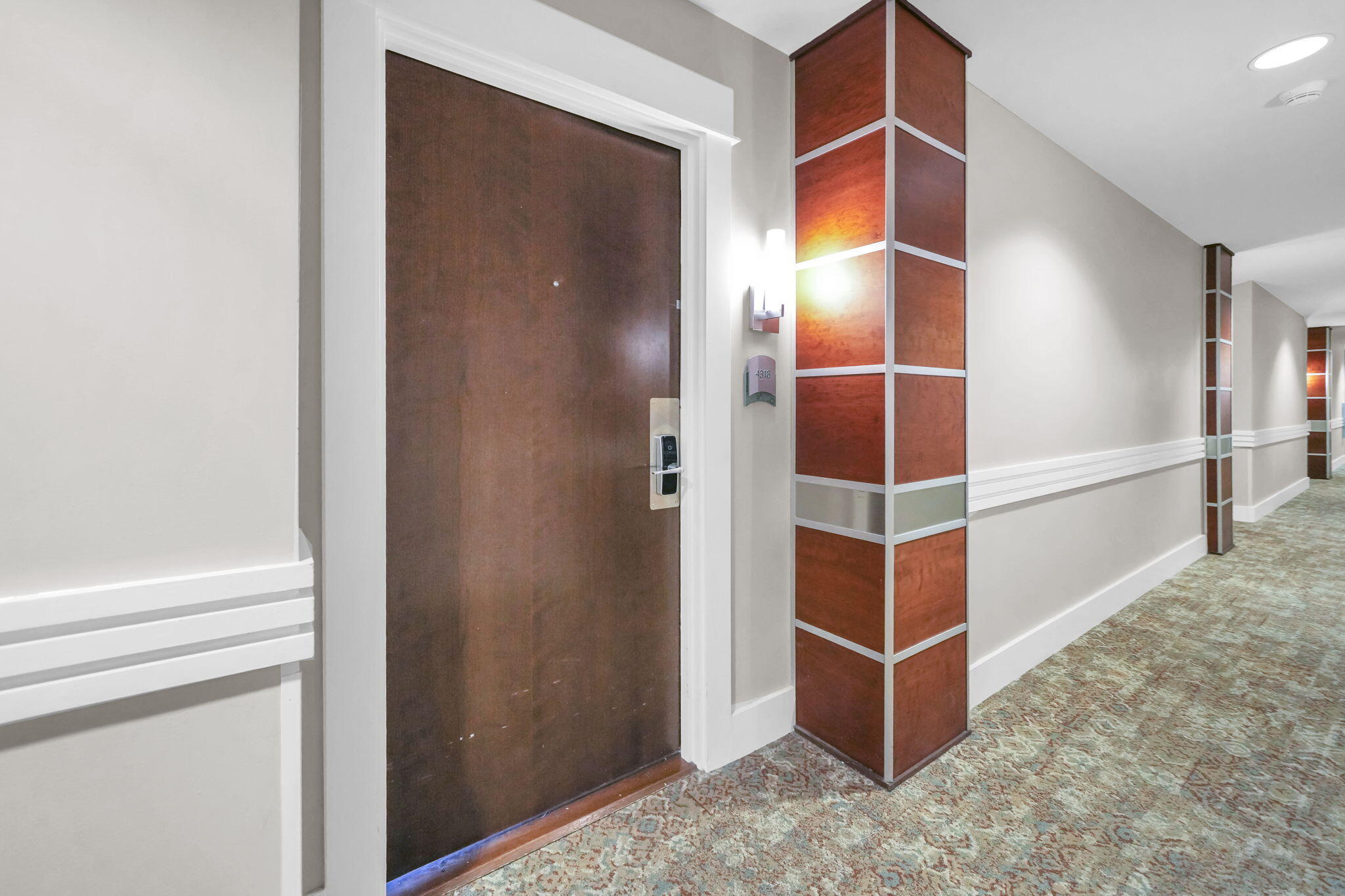 BAHIA CONDO - Residential