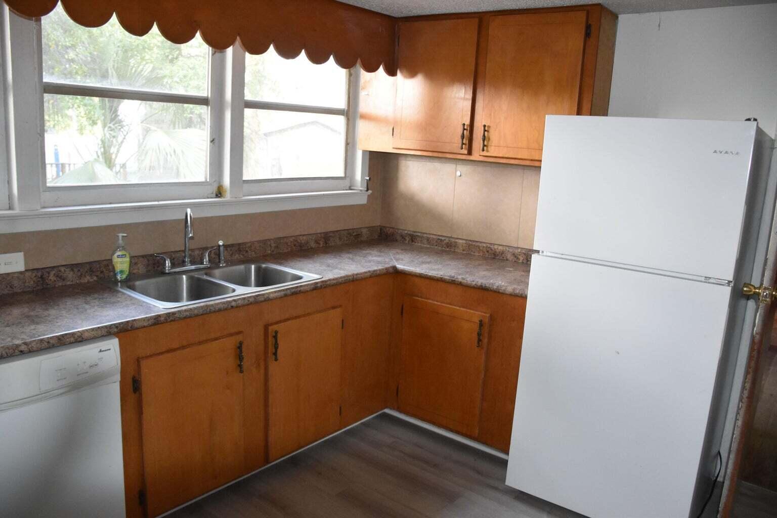 Crestview Northwest - Residential Lease