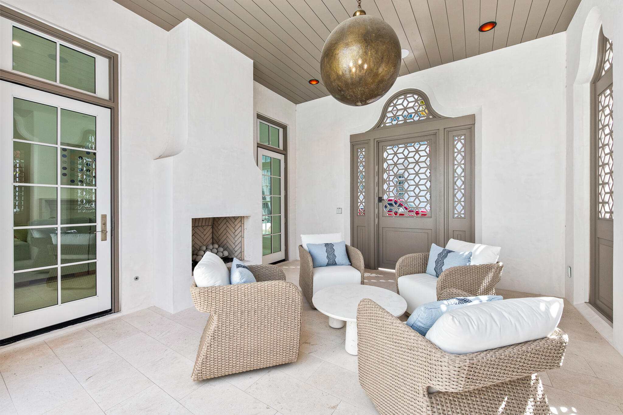 ALYS BEACH - Residential