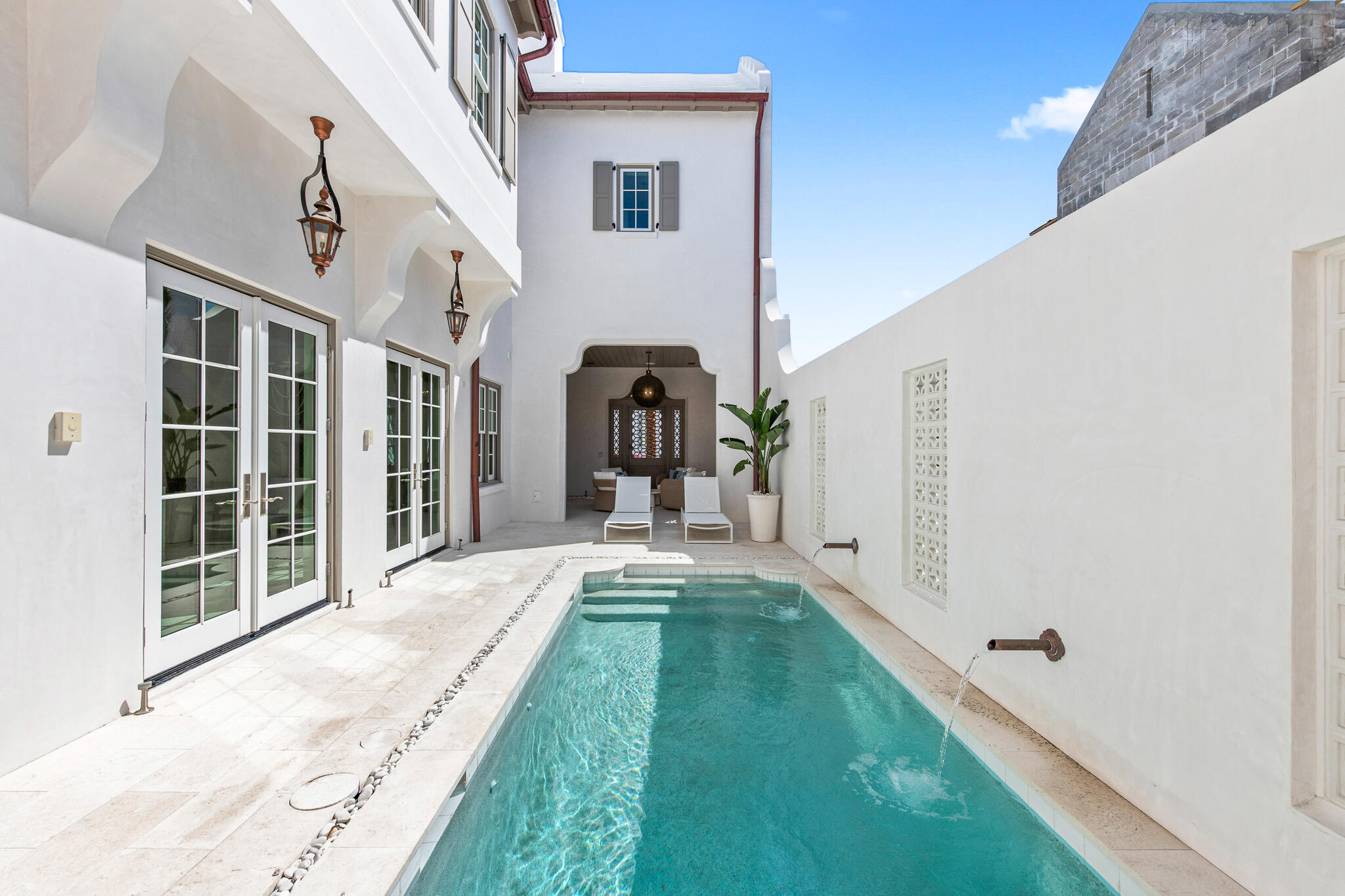 ALYS BEACH - Residential