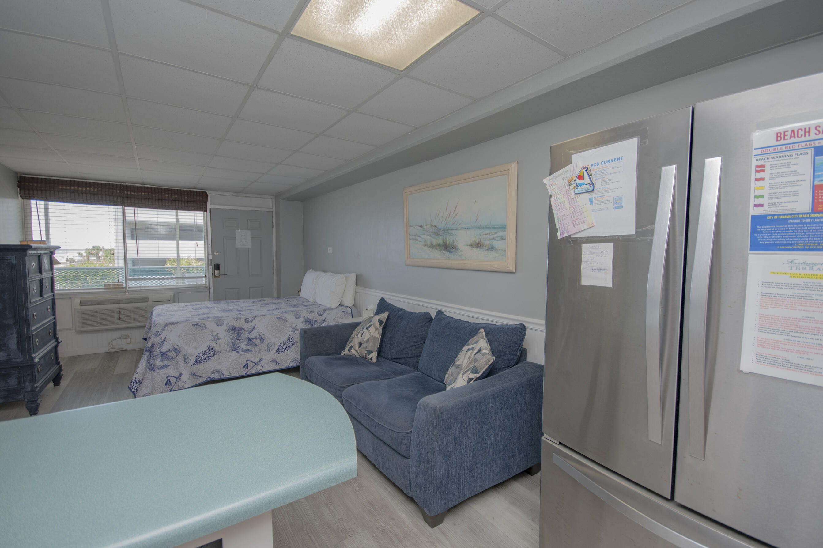 Fontainebleau Terrace - Residential