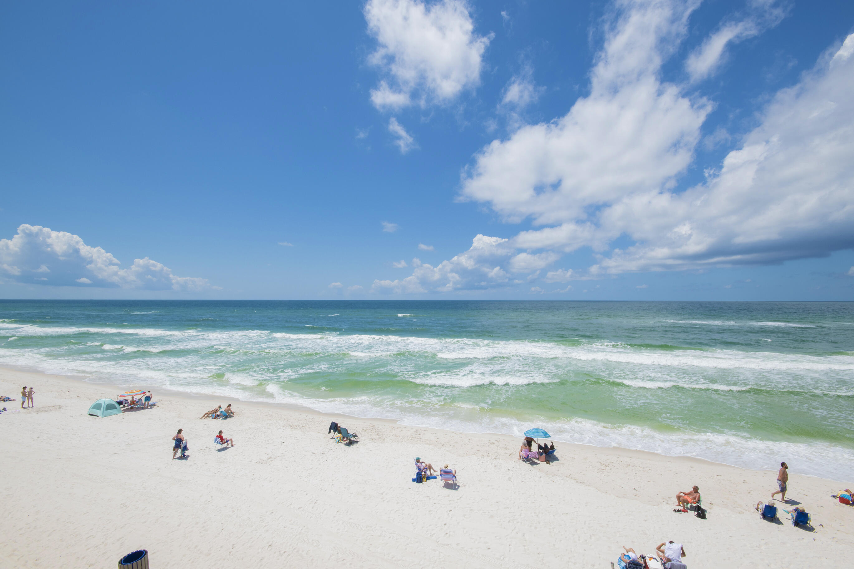 Fontainebleau Terrace - Residential