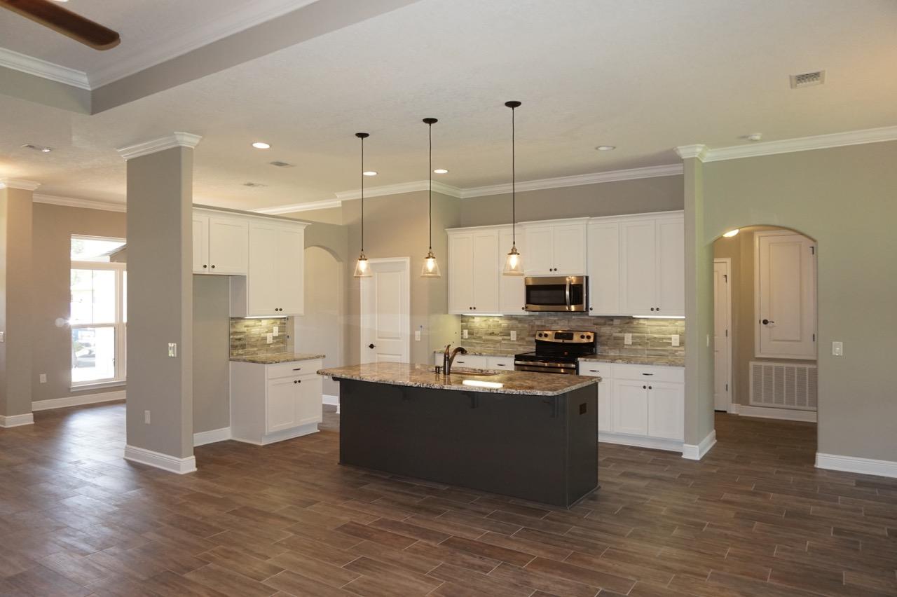 HOLLEY BY THE SEA - Residential