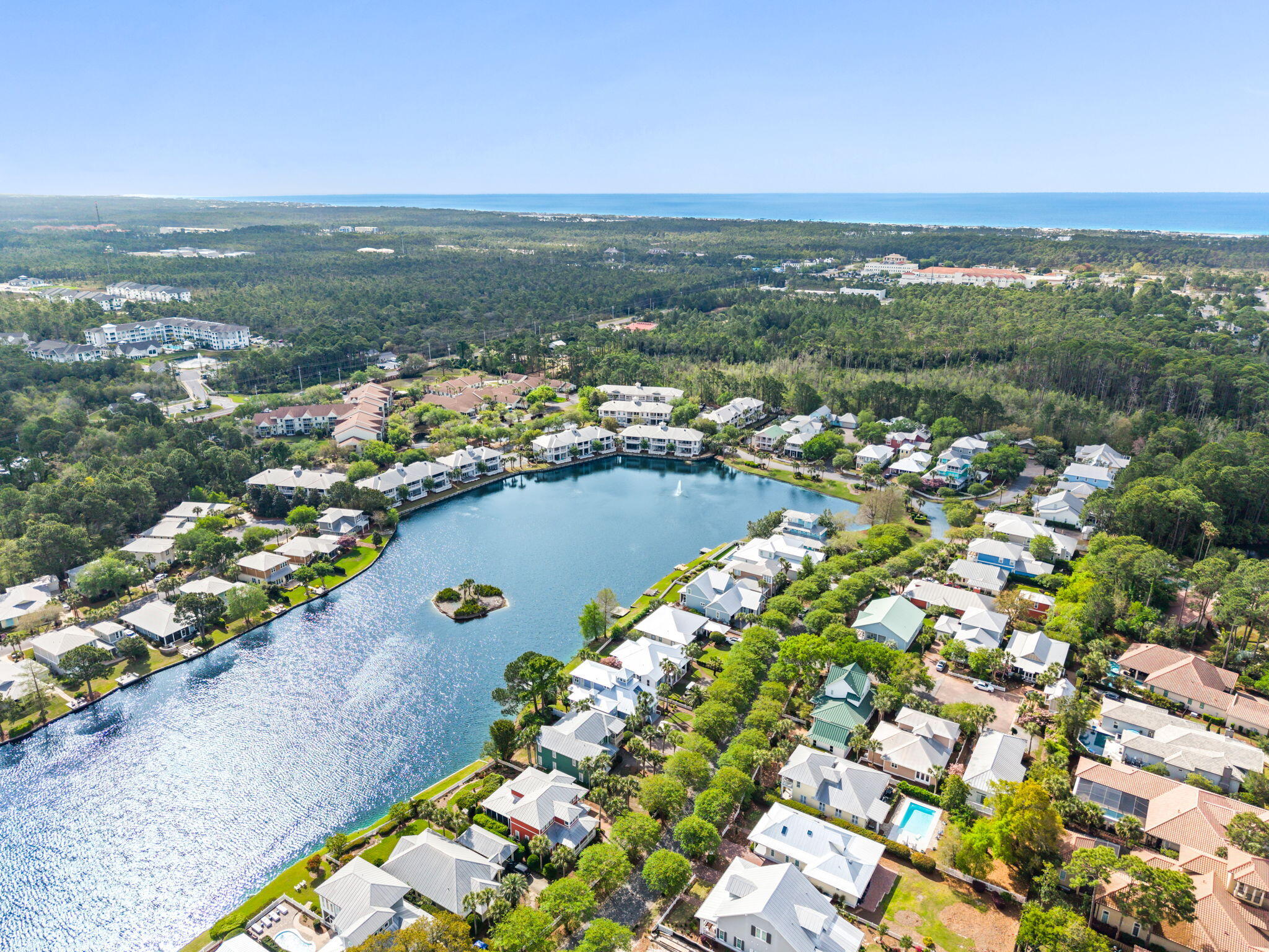 CRYSTAL COVE - Residential