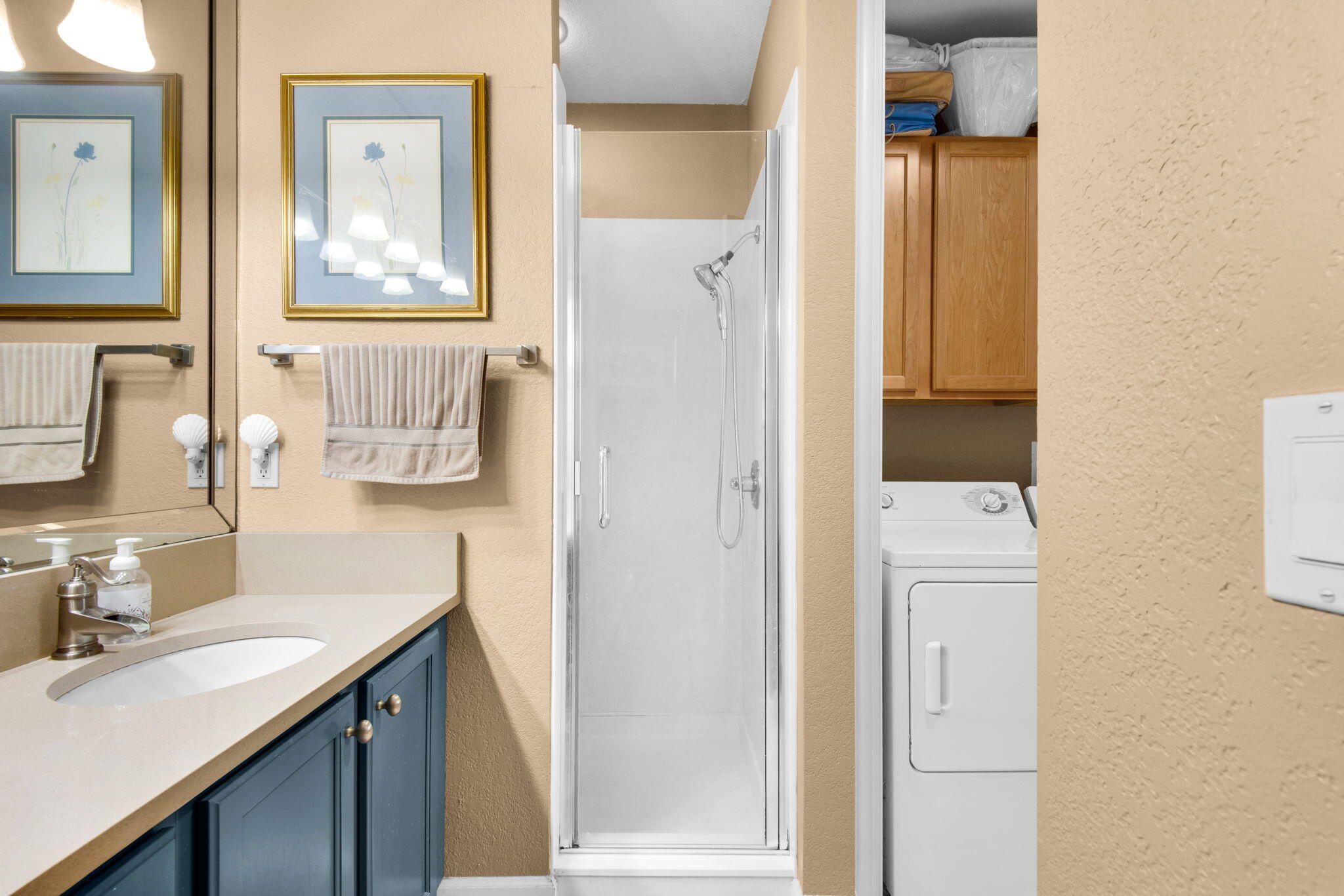 CRYSTAL COVE - Residential