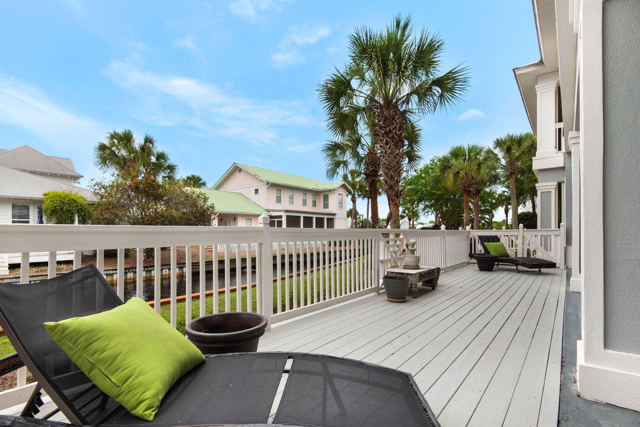 CRYSTAL COVE - Residential