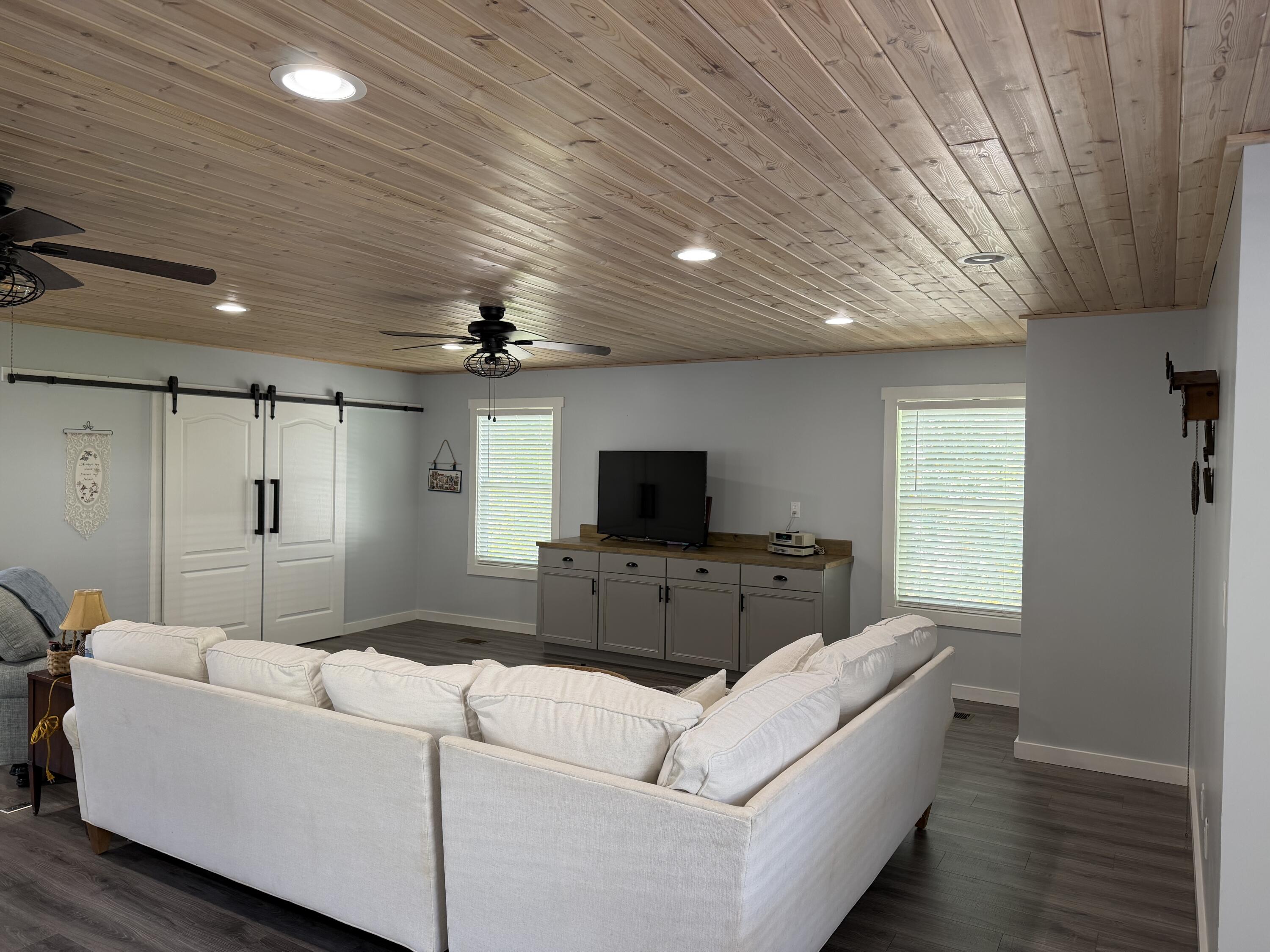 Emerald Shores - Residential