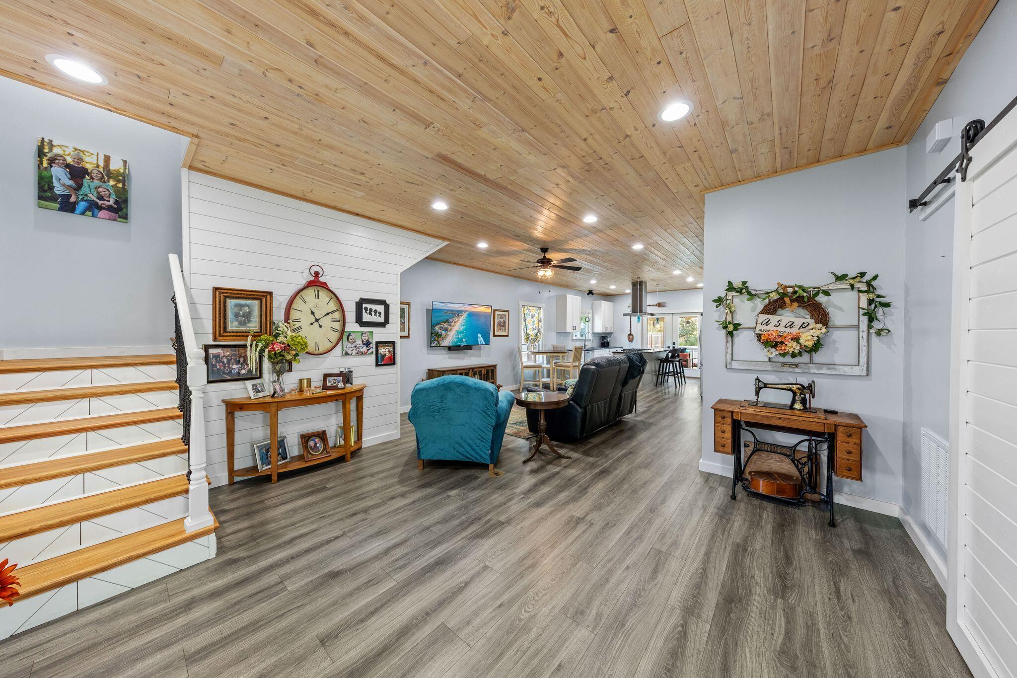 Emerald Shores - Residential