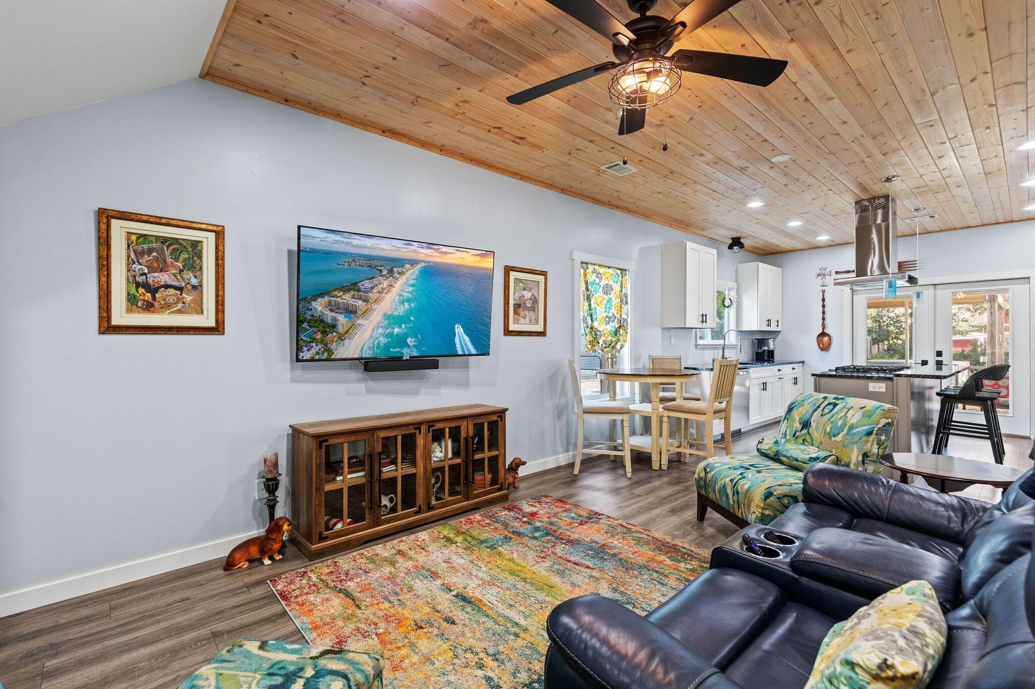 Emerald Shores - Residential