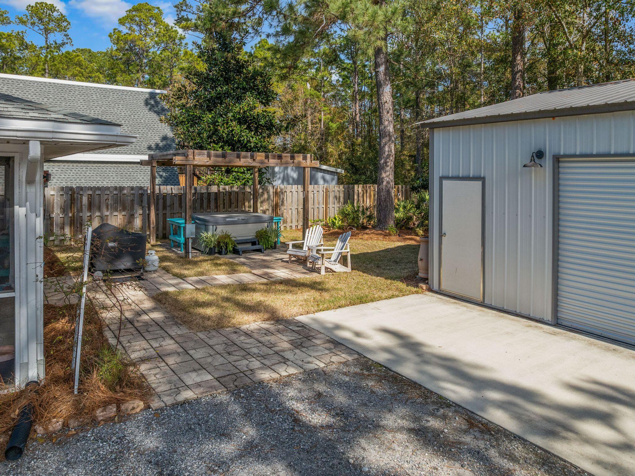 Emerald Shores - Residential