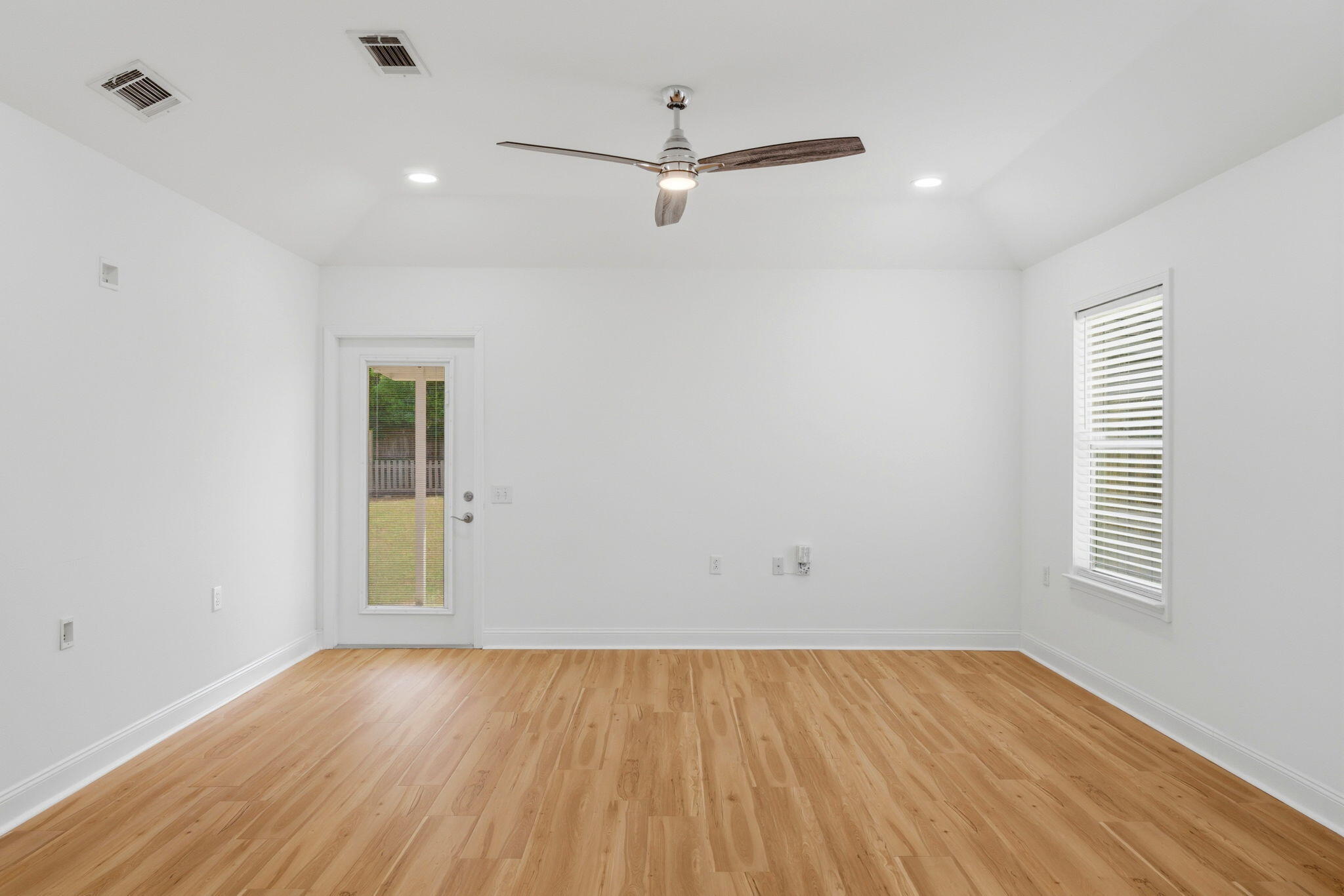 SHADOW LAKES - Residential