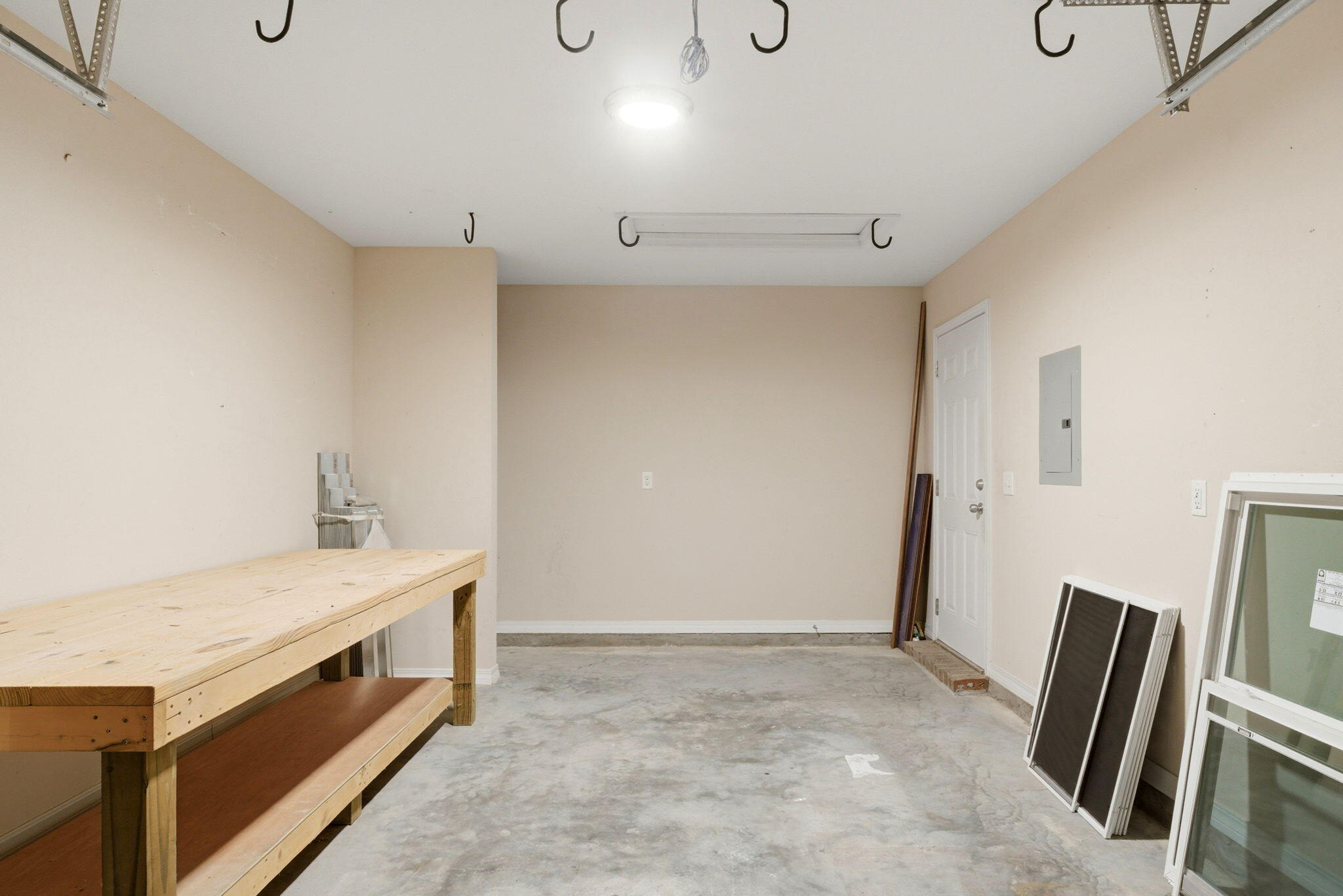 SHADOW LAKES - Residential