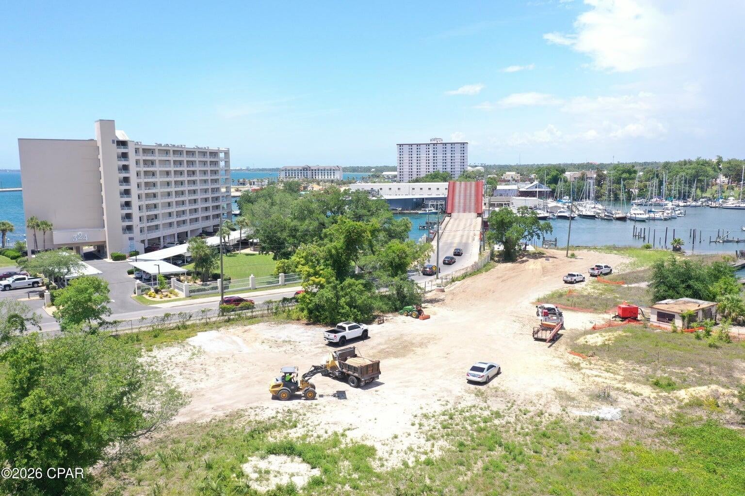 305 E Beach Drive