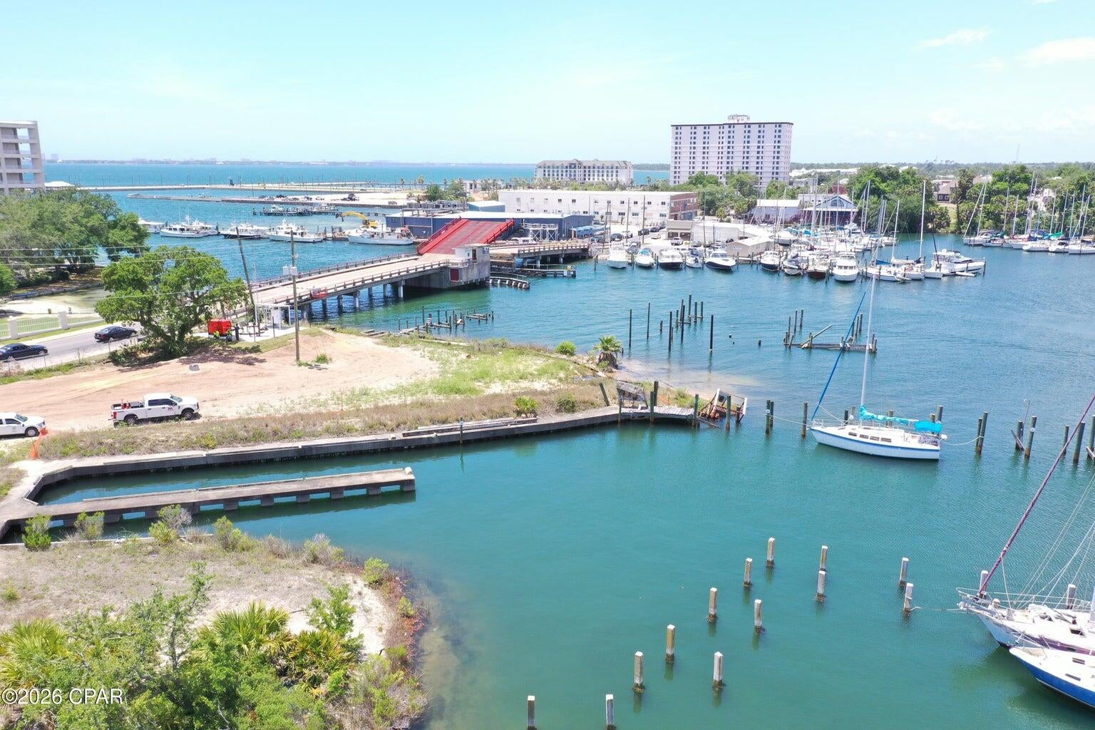 305 E Beach Drive