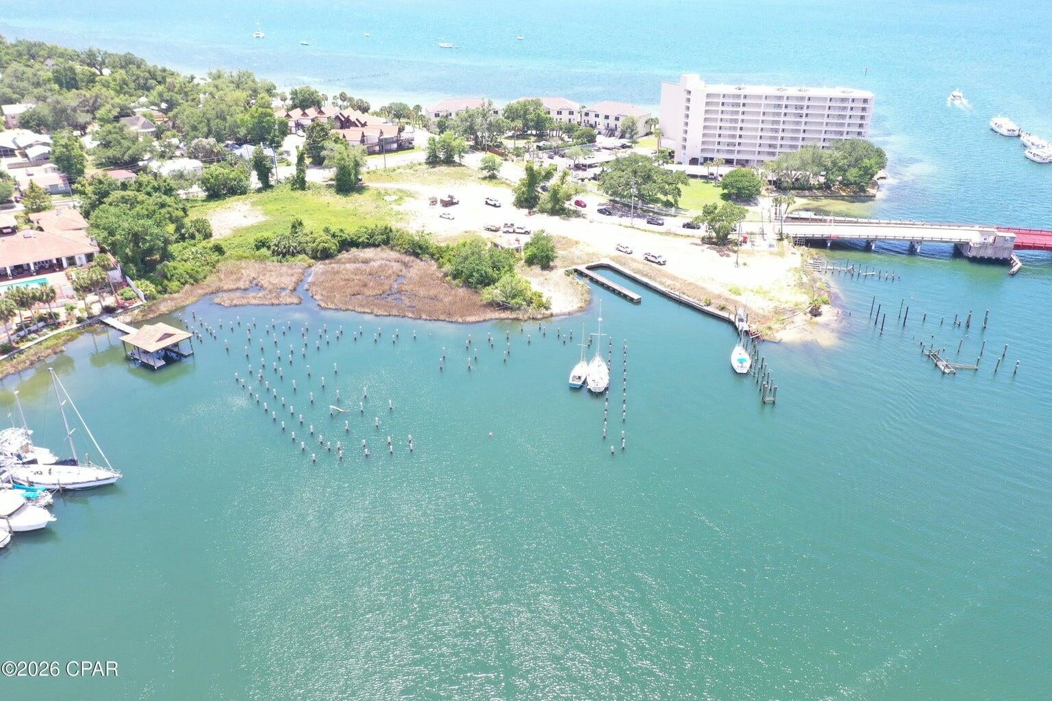 305 E Beach Drive