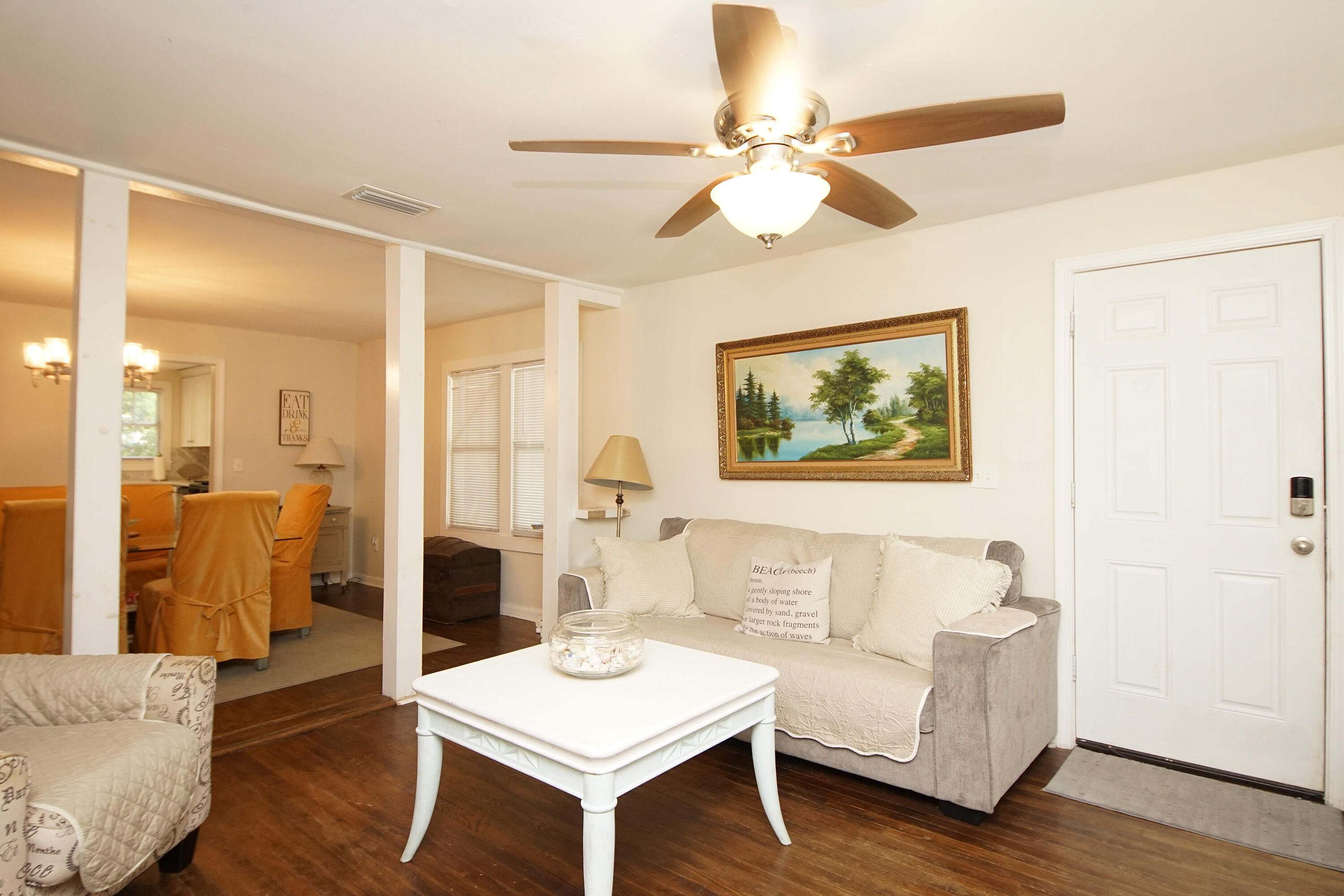 ELLIOTTS POINT - Residential Lease