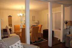 ELLIOTTS POINT - Residential Lease