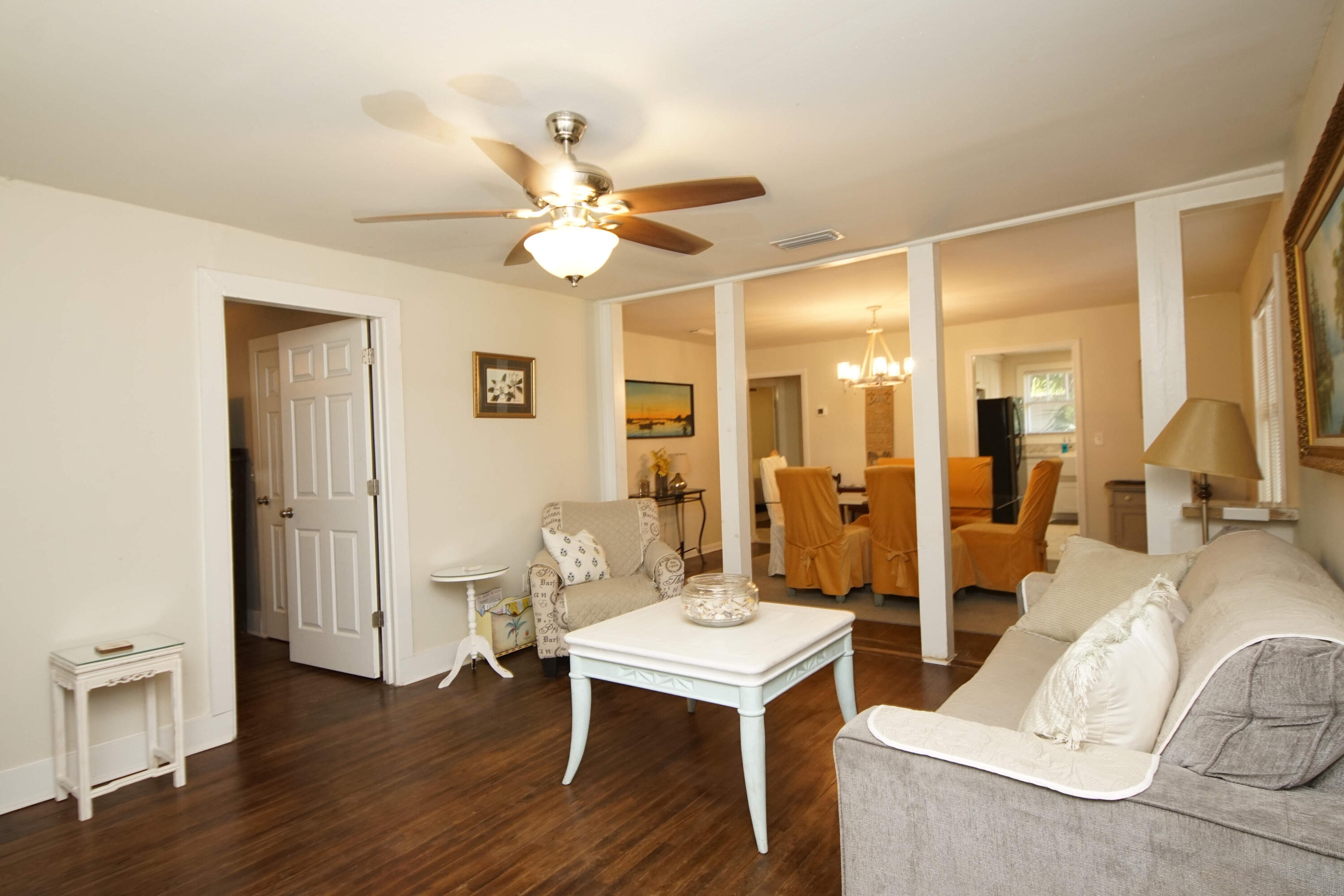 ELLIOTTS POINT - Residential Lease