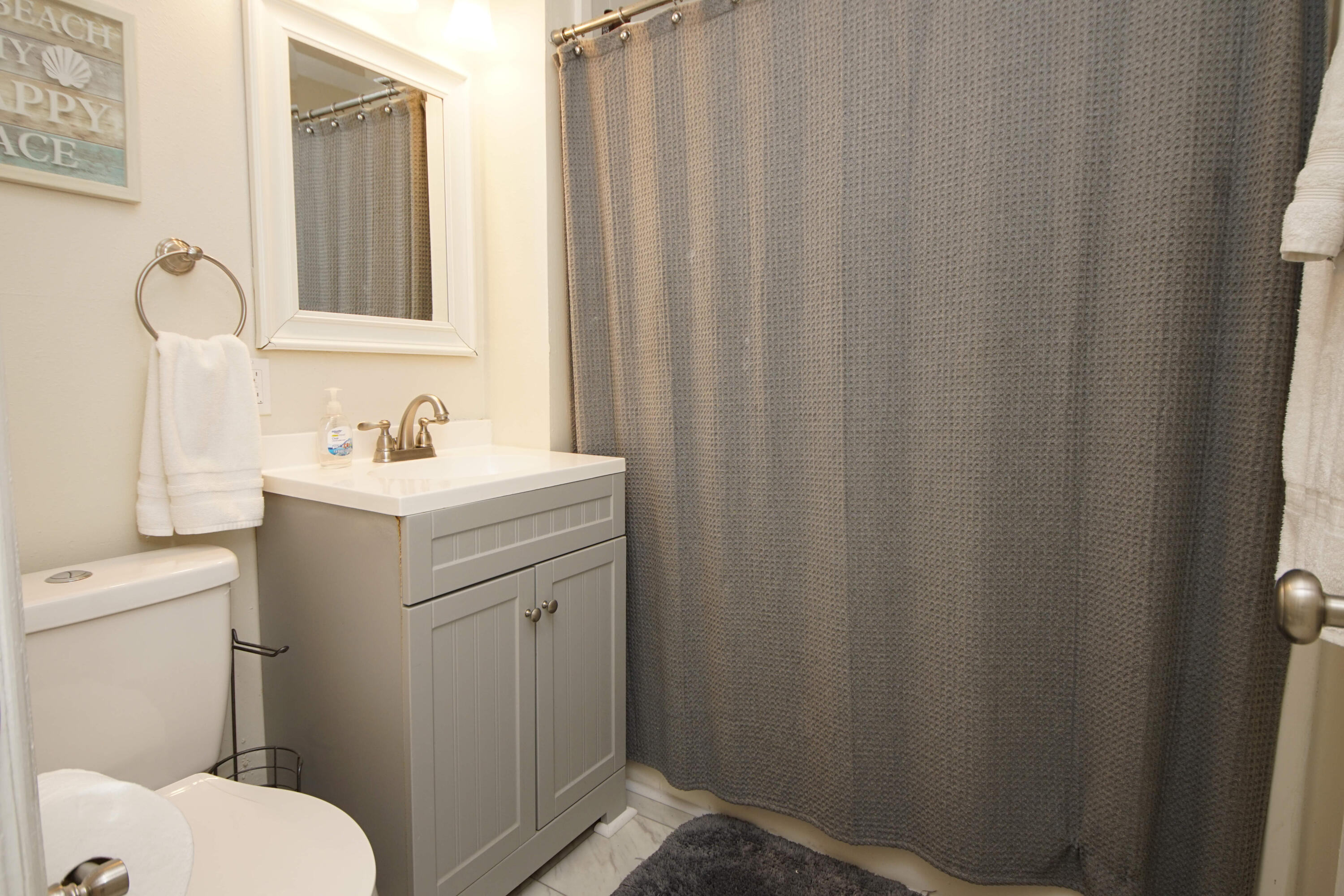 ELLIOTTS POINT - Residential Lease